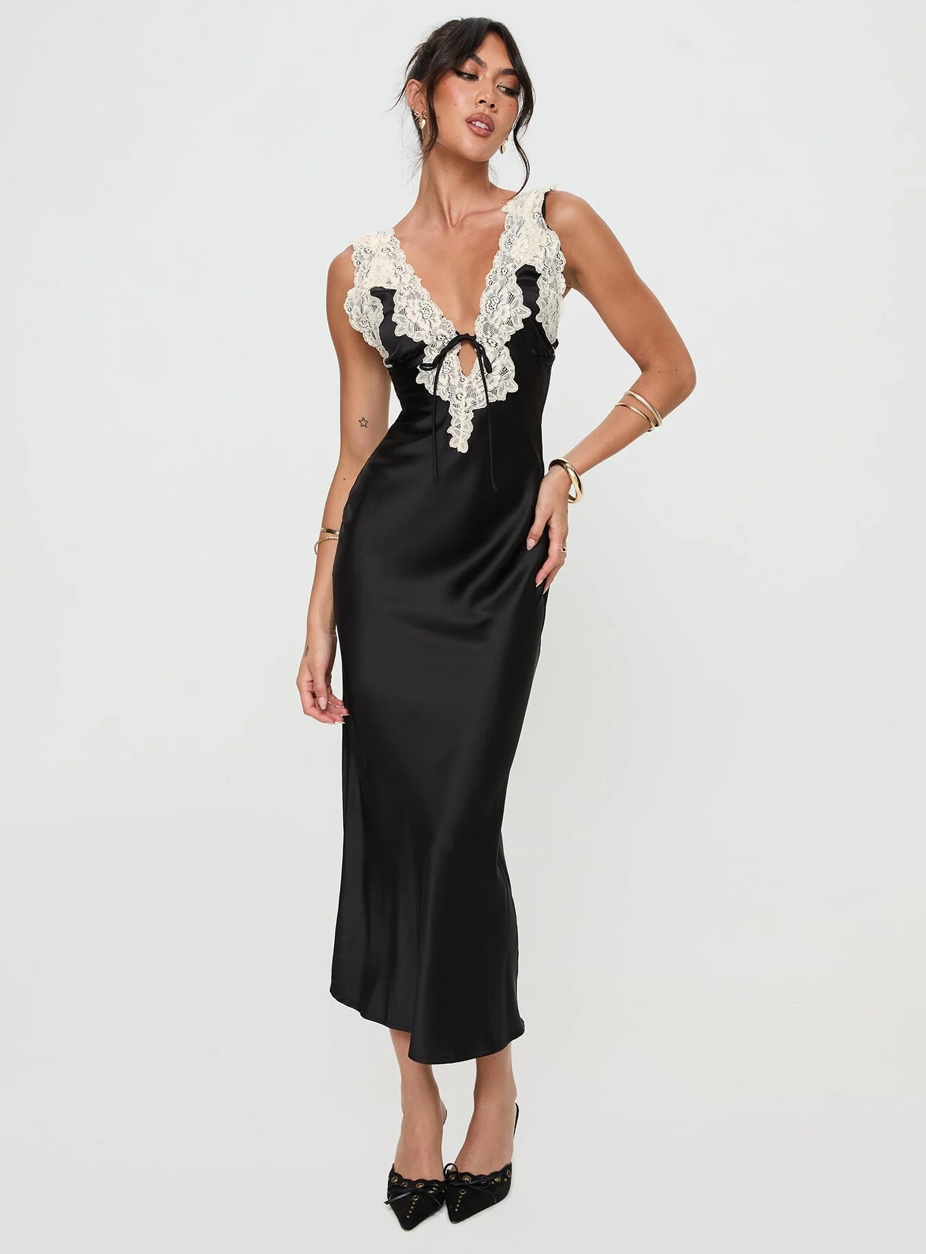 Nourish Maxi Dress Black - Image 3