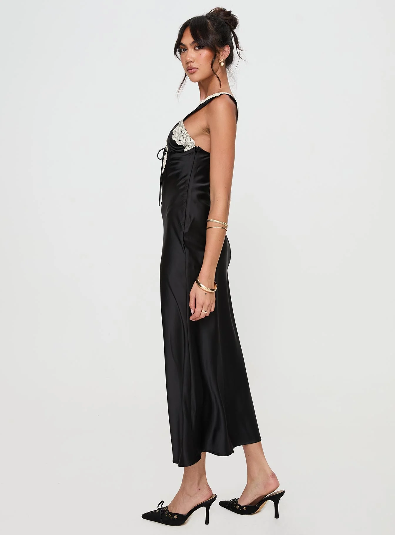 Nourish Maxi Dress Black - Image 4