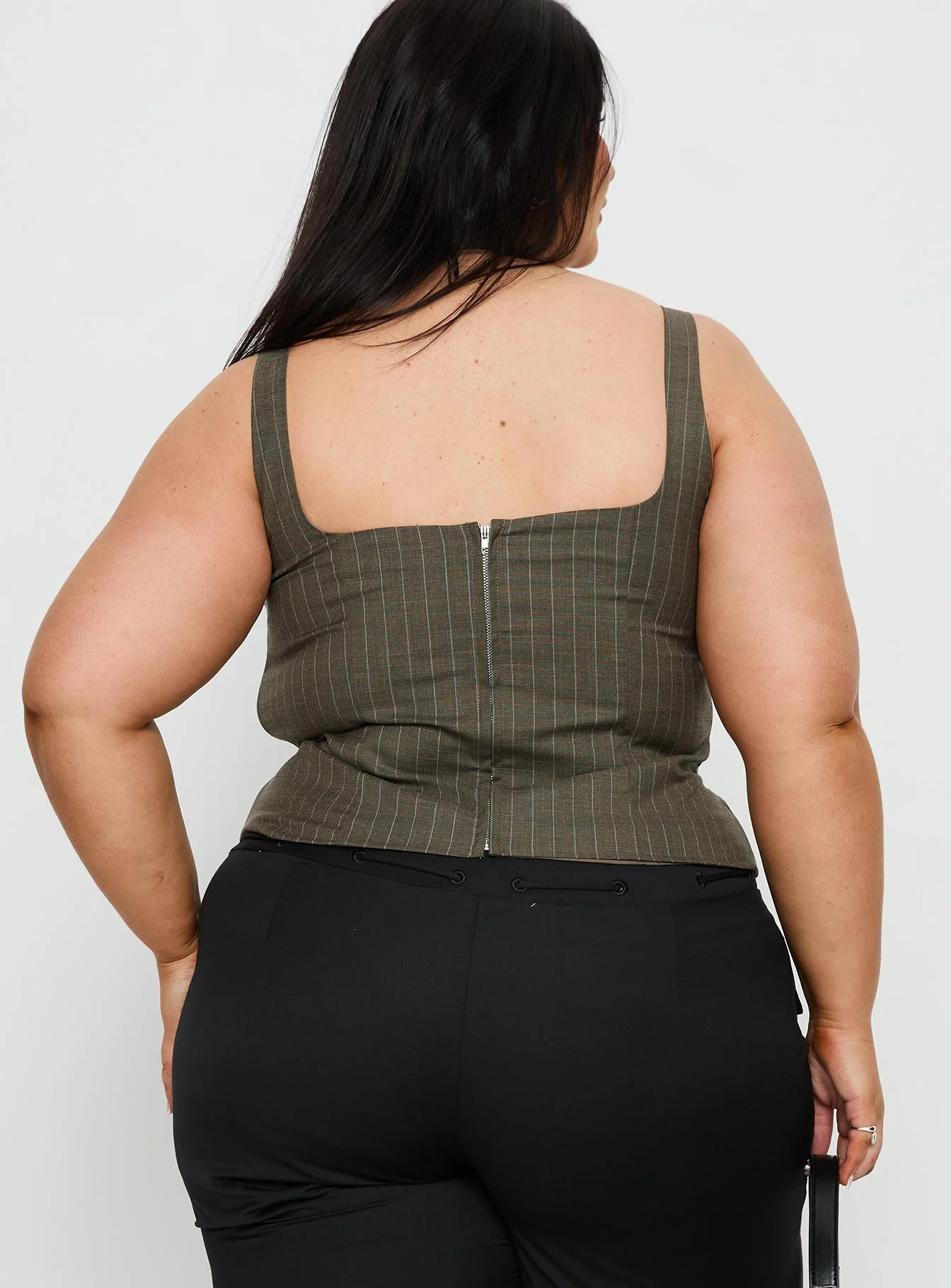 Nylen Tailored Suiting Top Brown Pinstripe Curve - Image 4