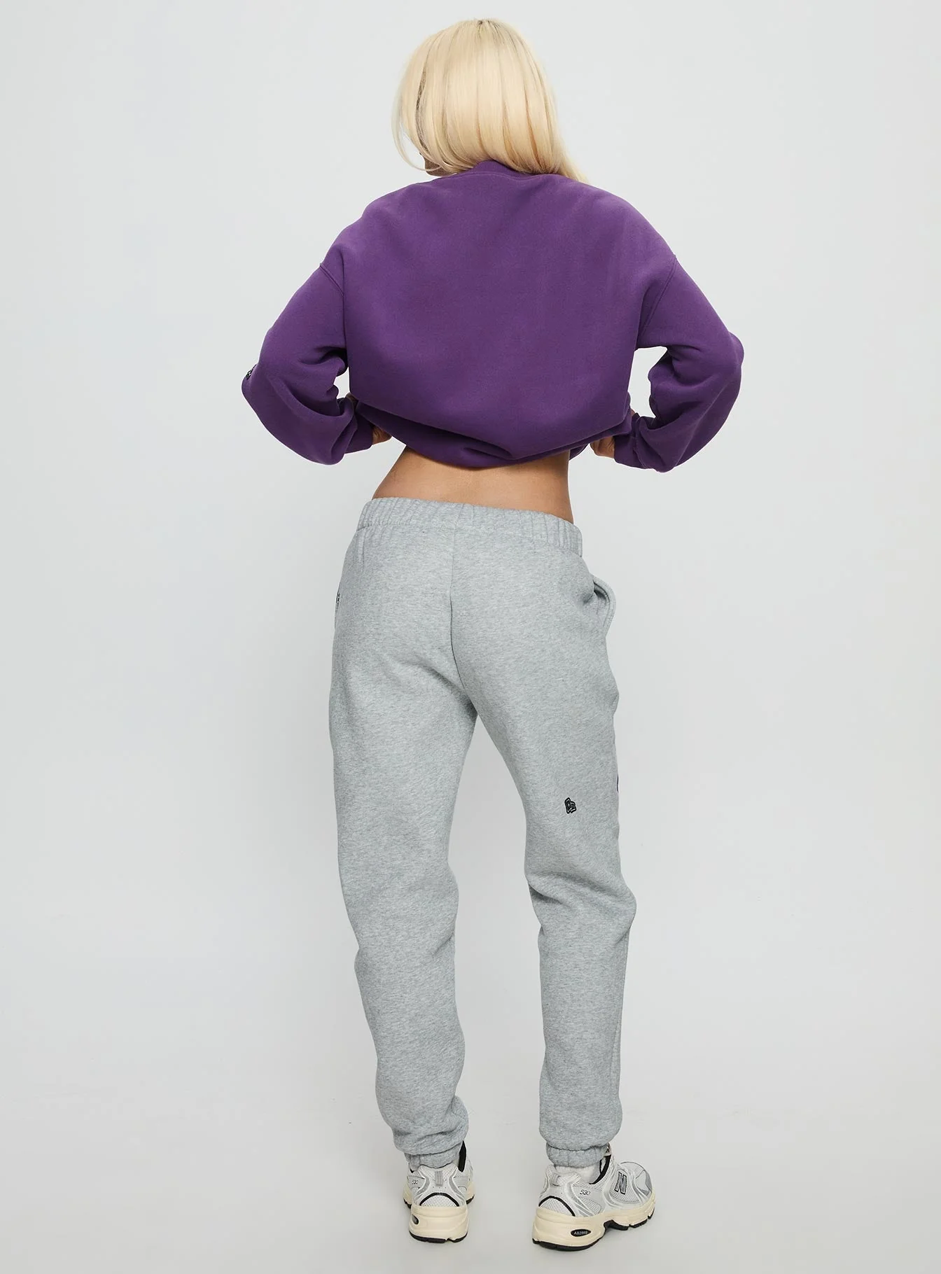 NYU Basic Sweatpants Heather Grey - Image 4
