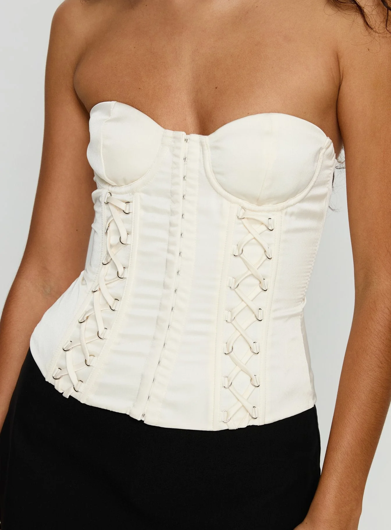Odella Strapless Corset Top Cream - Image 6