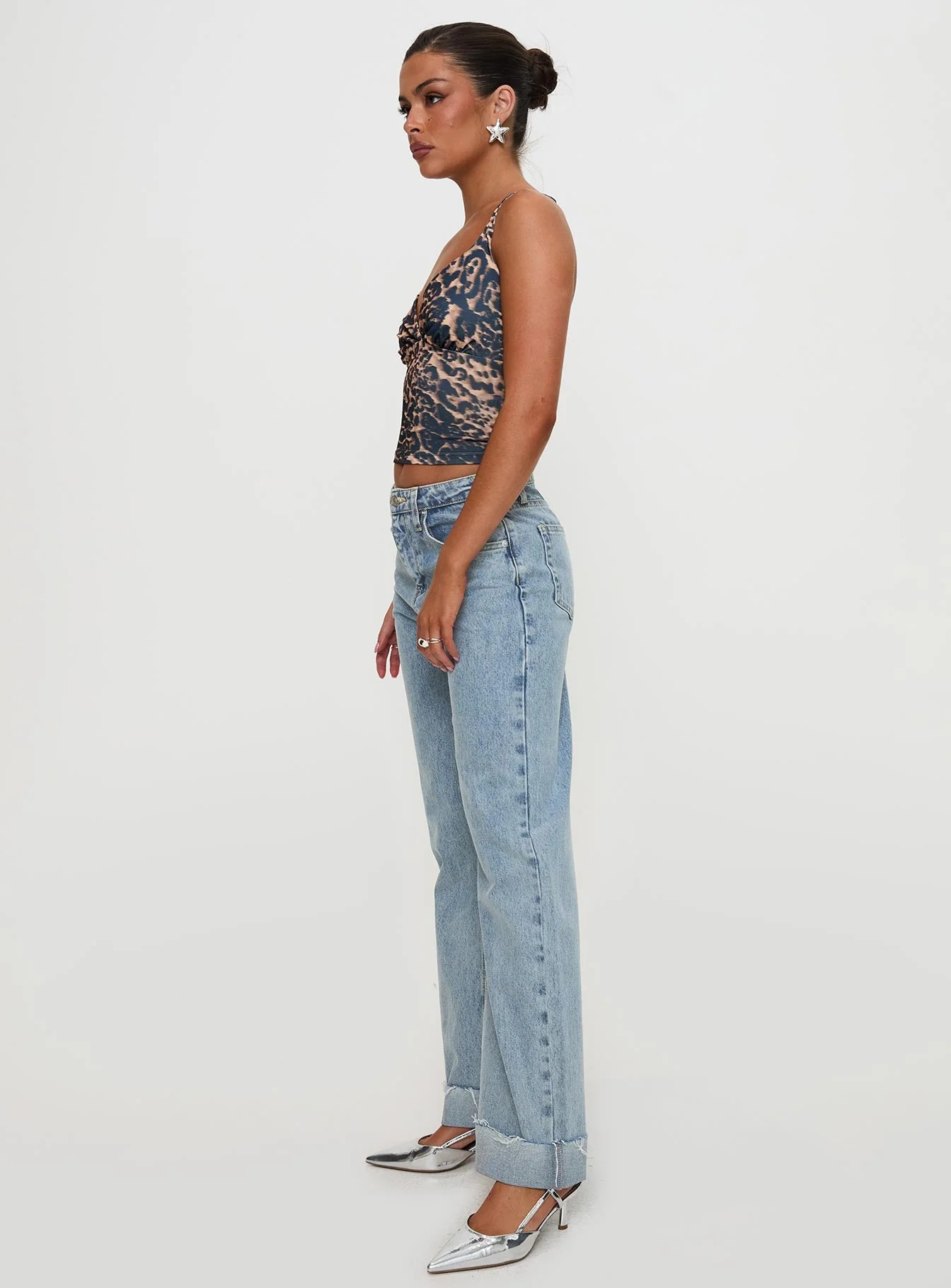 Ollie Mid Rise Straight Leg Jean Light Wash Denim - Image 4