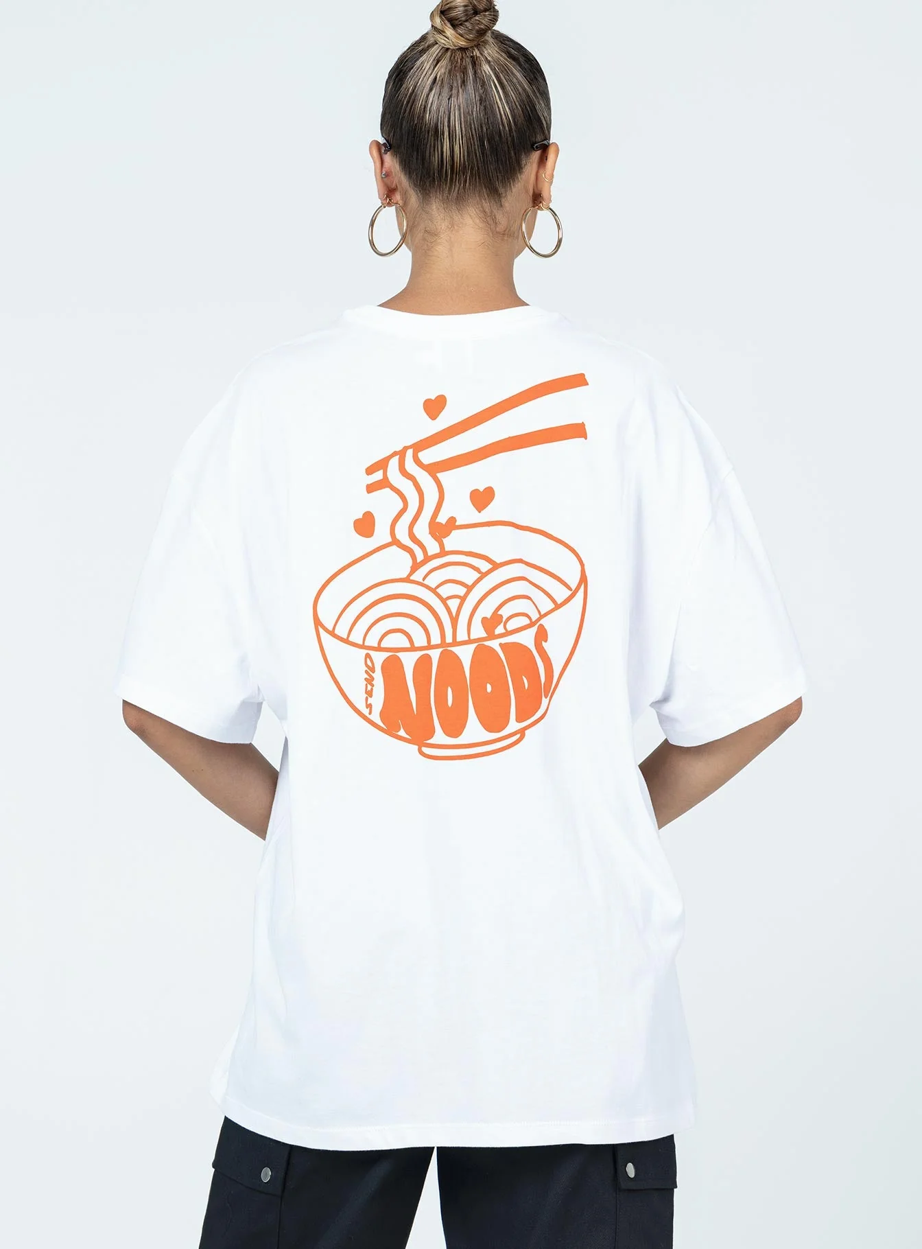 Noods Oversized Tee White - Image 5