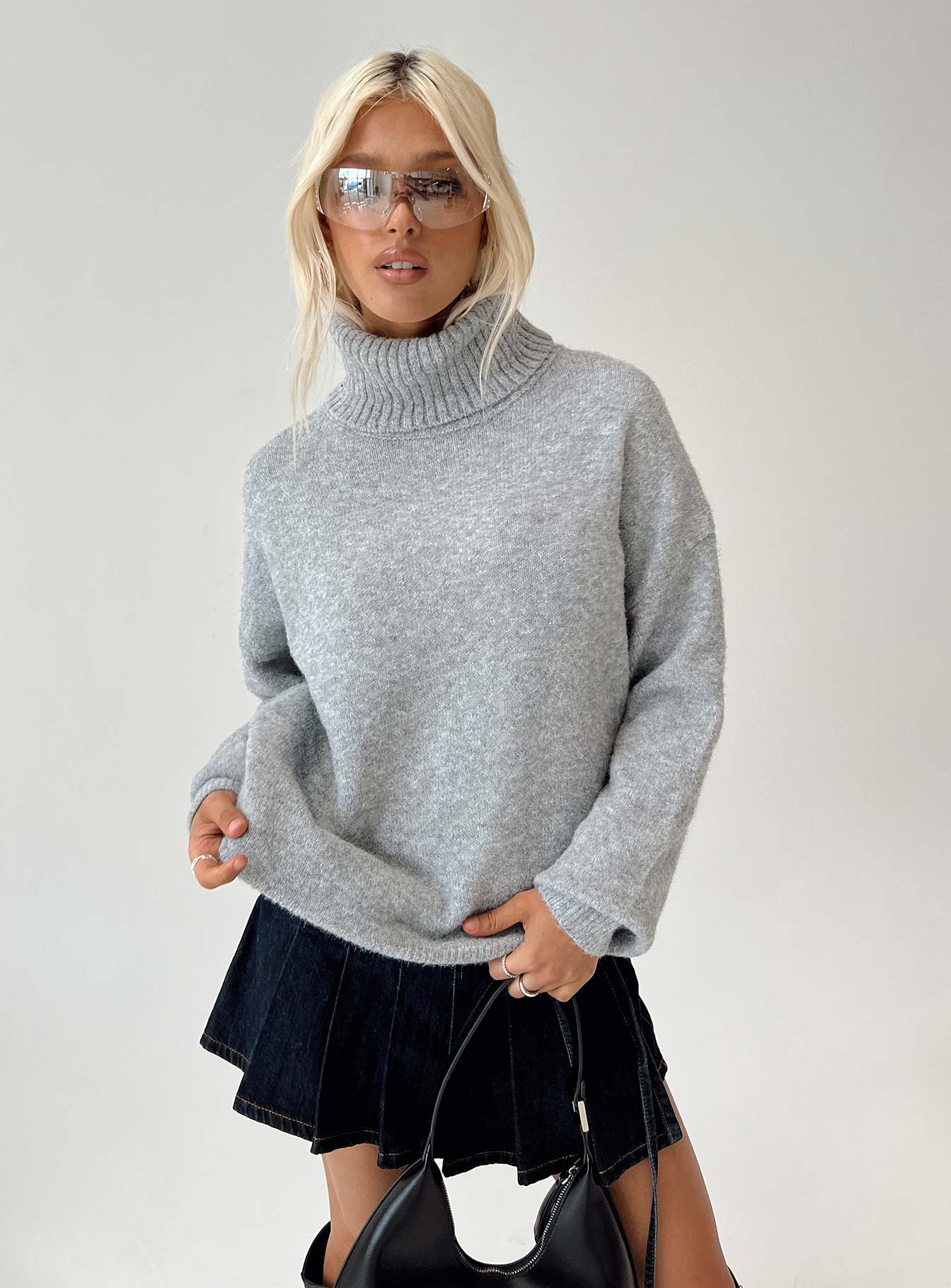 Oswin Turtleneck Sweater Grey - Image 7