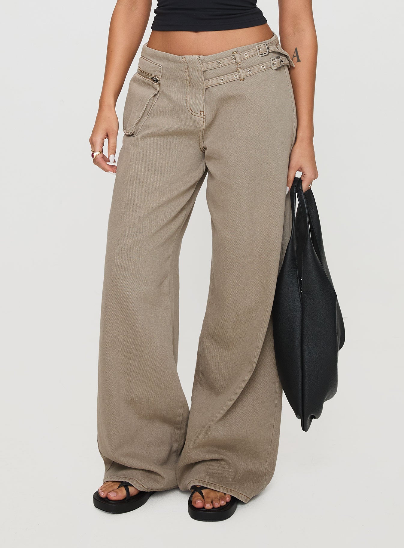 Paltrow Mid Rise Wide Leg Cargo Jeans Washed Brown - Image 2
