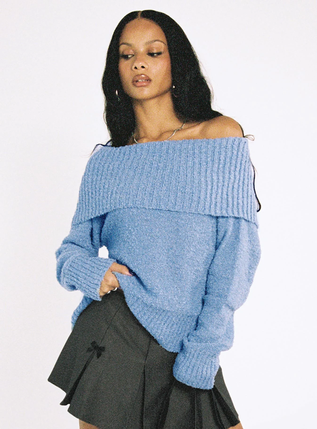 Parkley Boucle Off The Shoulder Sweater Blue - Image 7