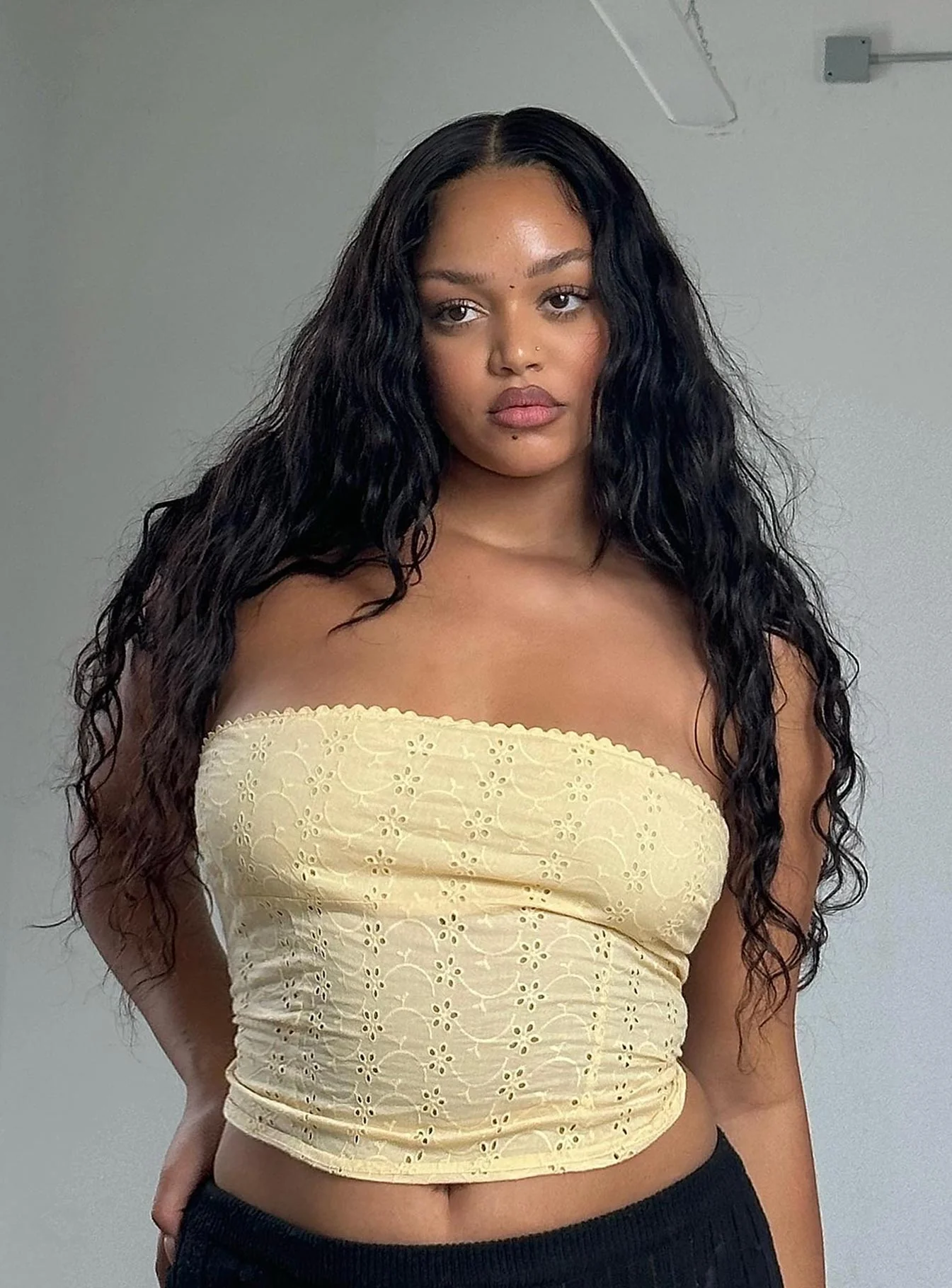 Parle Anglais Top Yellow Lower Impact - Image 10