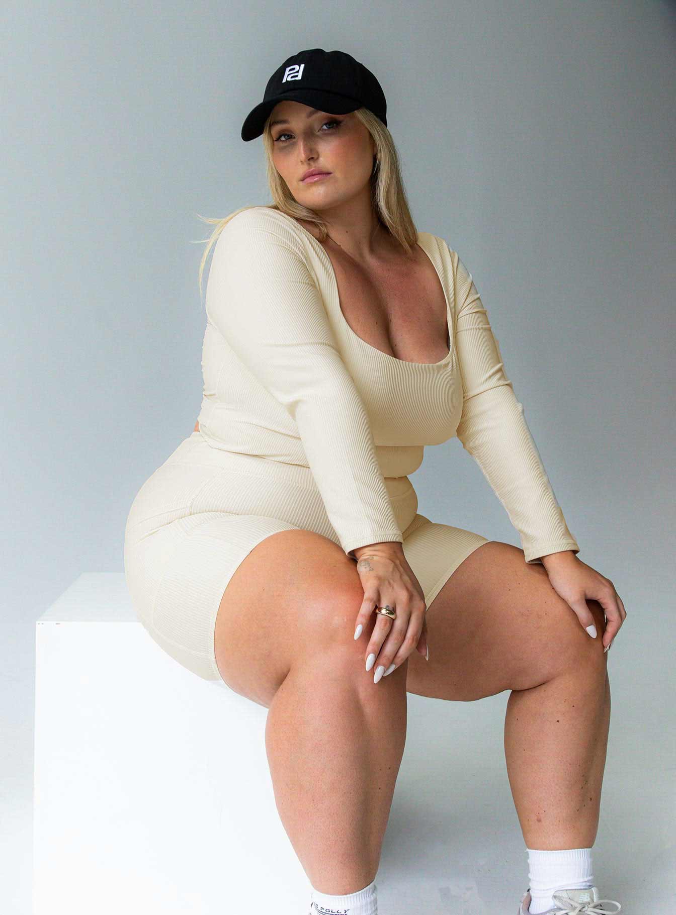 Power Activewear Rib Shorts Latte Curve - Image 3