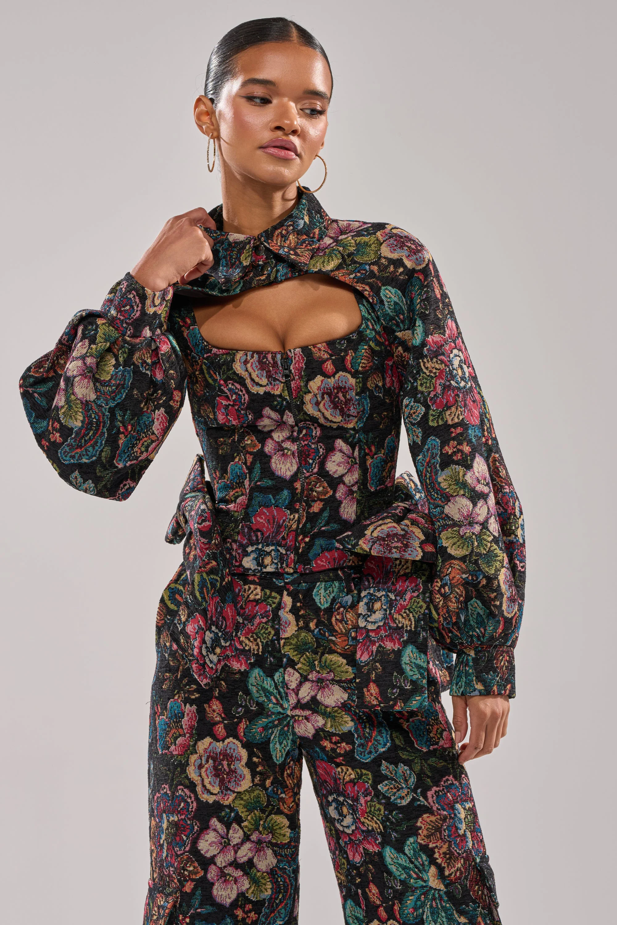 PRETTY LADY BROCADE BOLERO