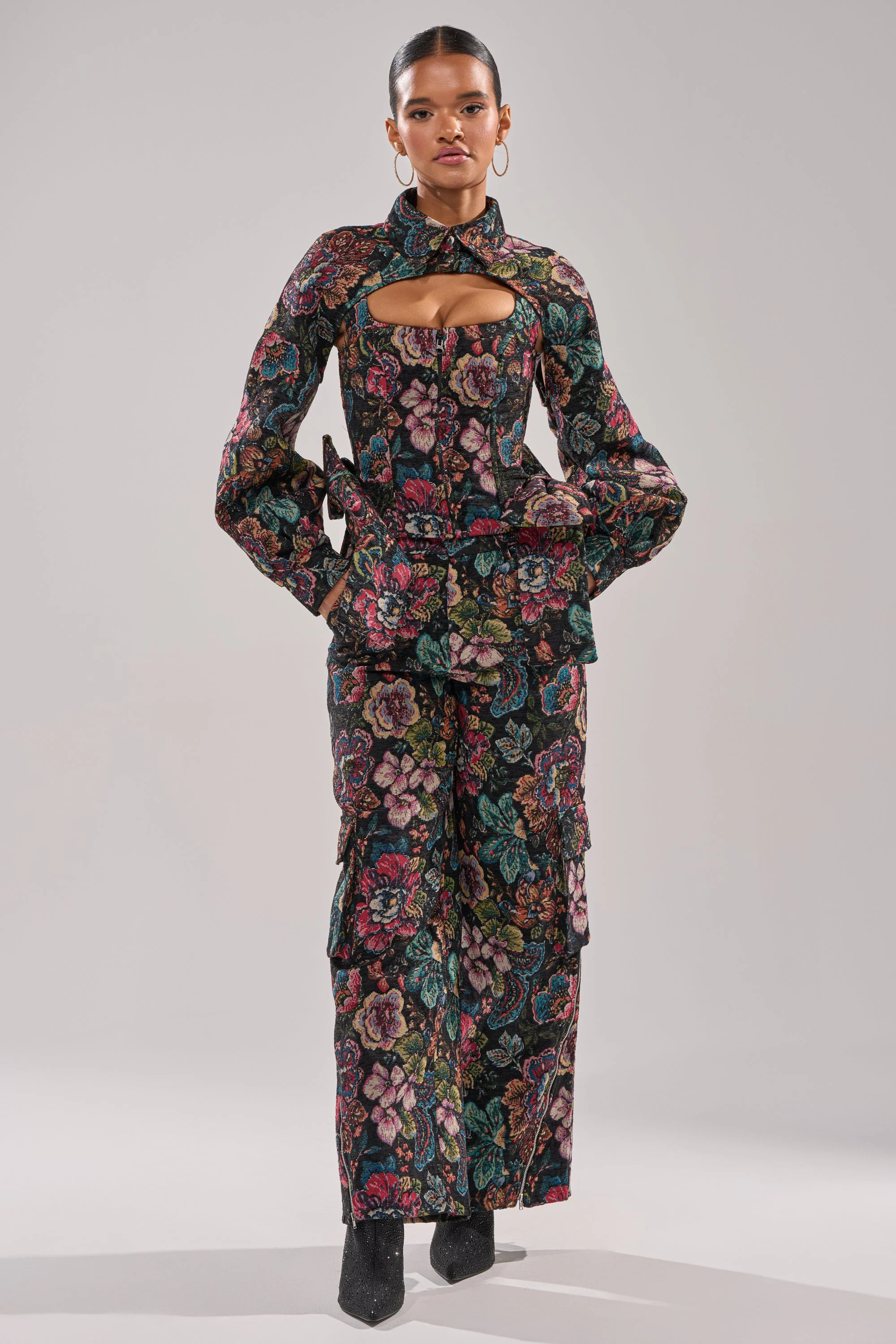 PRETTY LITTLE LADY BROCADE TROUSER - Image 6