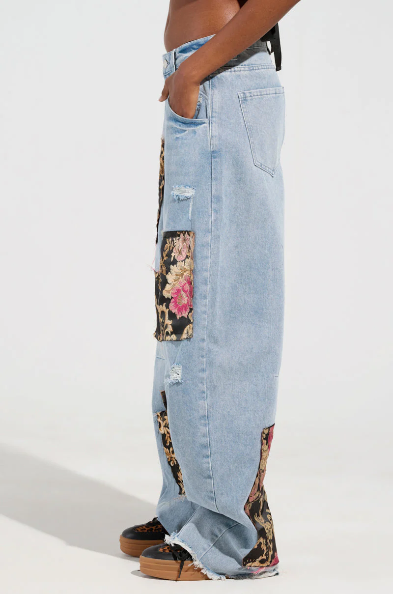 QUEENDOM BROCADE PATCH RELAXED DENIM - Image 3