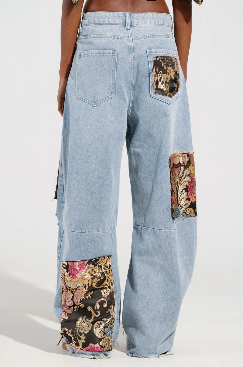 QUEENDOM BROCADE PATCH RELAXED DENIM - Image 4