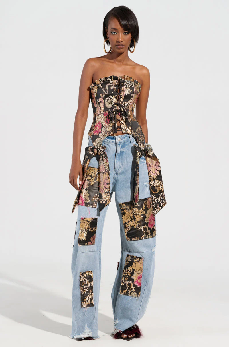 QUEENDOM BROCADE PATCH RELAXED DENIM - Image 5