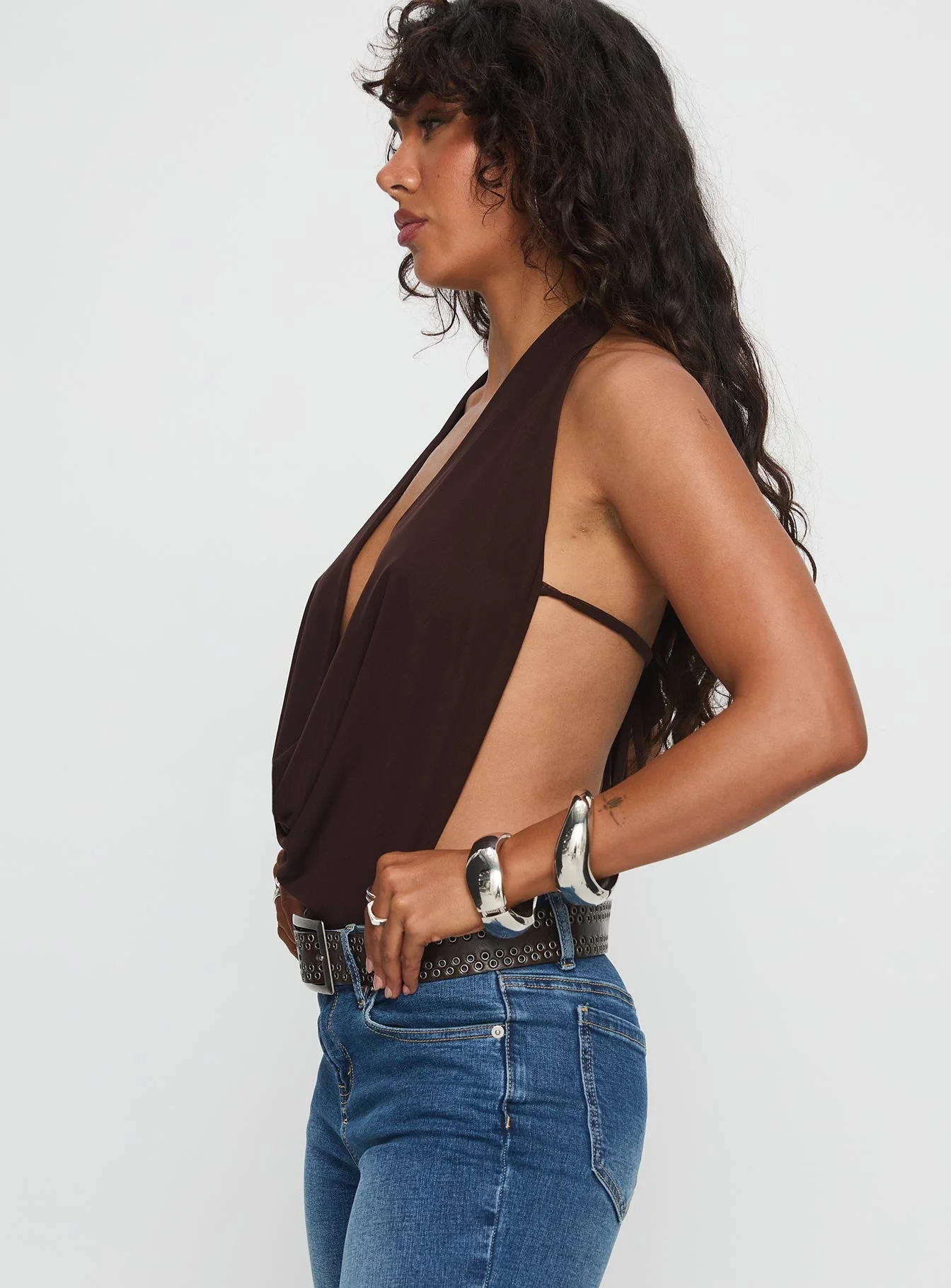 Quinna Plunge Neck Backless Bodysuit Chocolate - Image 4