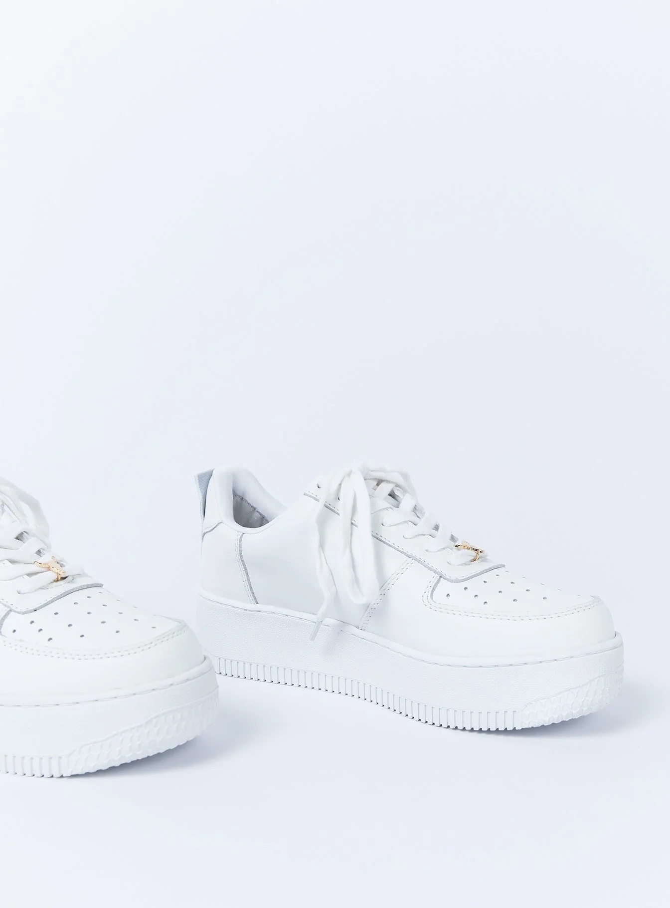 Windsor Smith White Racerr Sneakers - Image 4