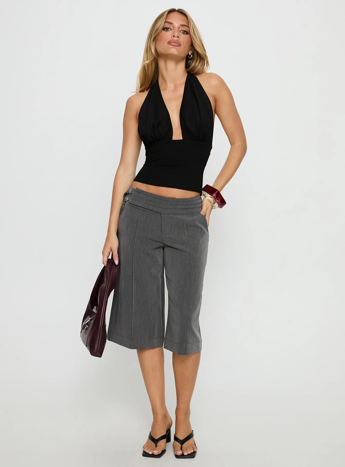 Rakelle 3/4 Tailored Shorts Dark Grey - Image 2
