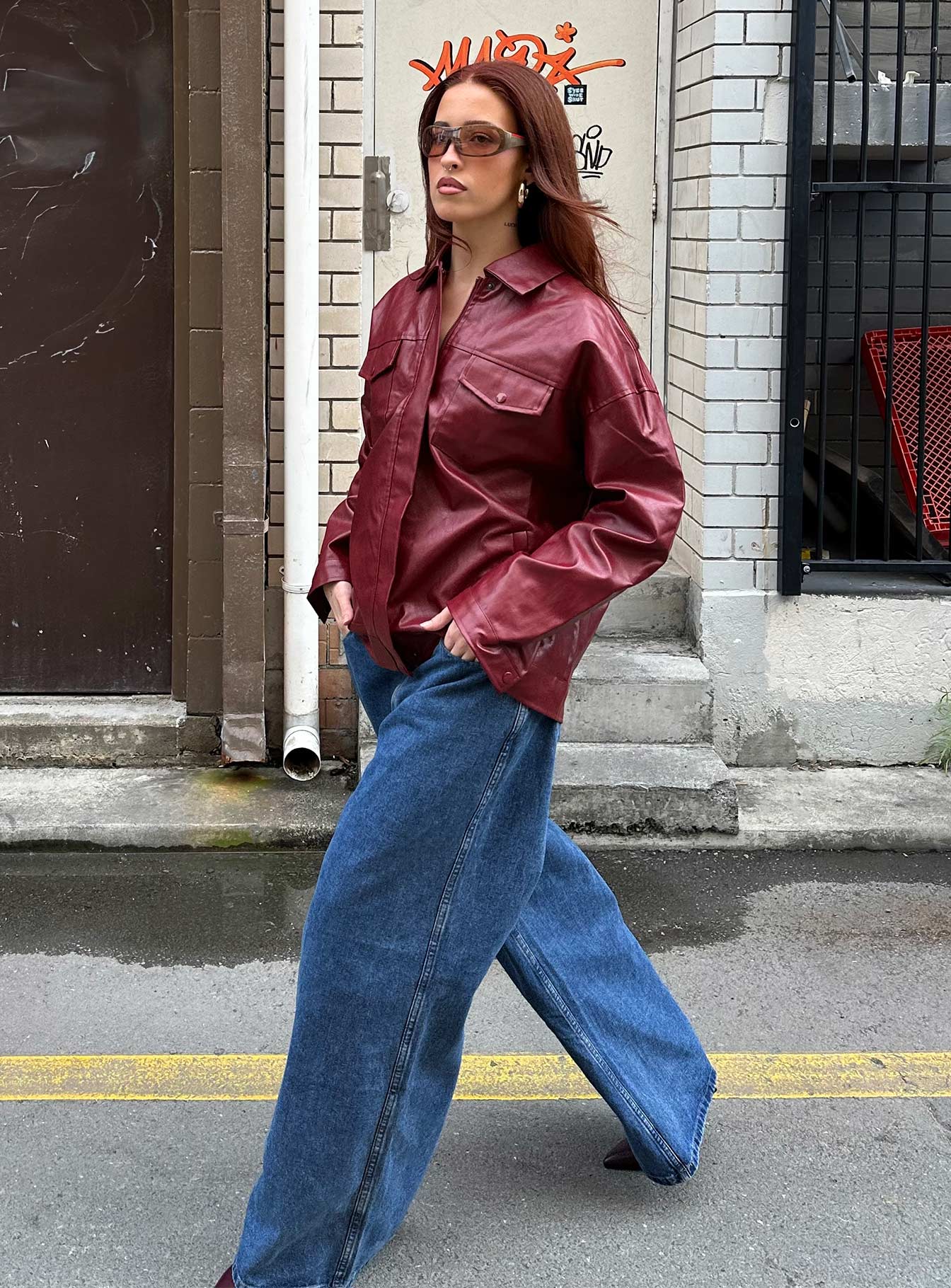 Ramos Low Rise Wide Leg Jeans Mid Blue Wash - Image 6