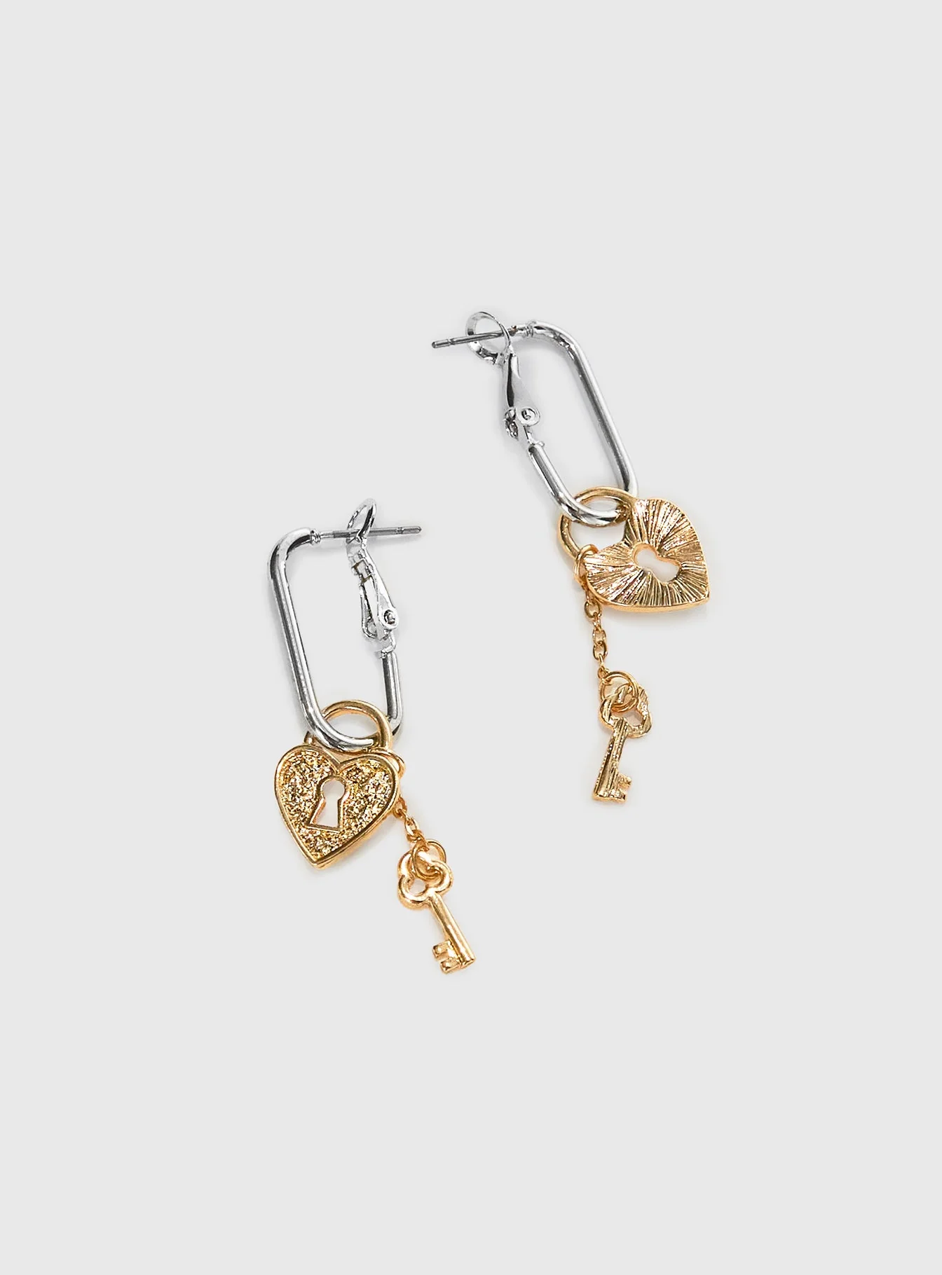 Really Love Her Earrings Gold - Image 3