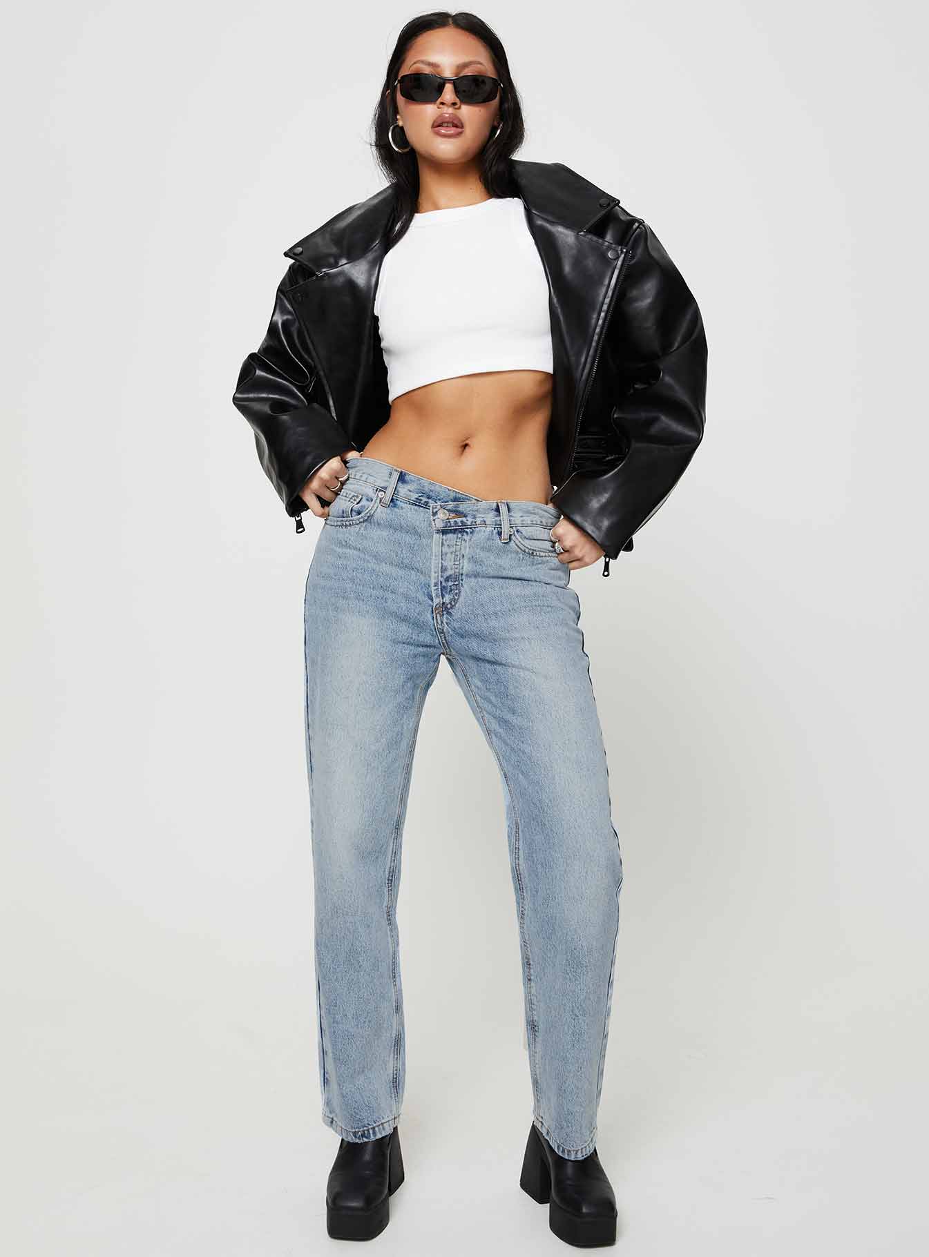 Holly Mid Rise Straight Leg Asymmetric Jean Light Wash Denim - Image 3