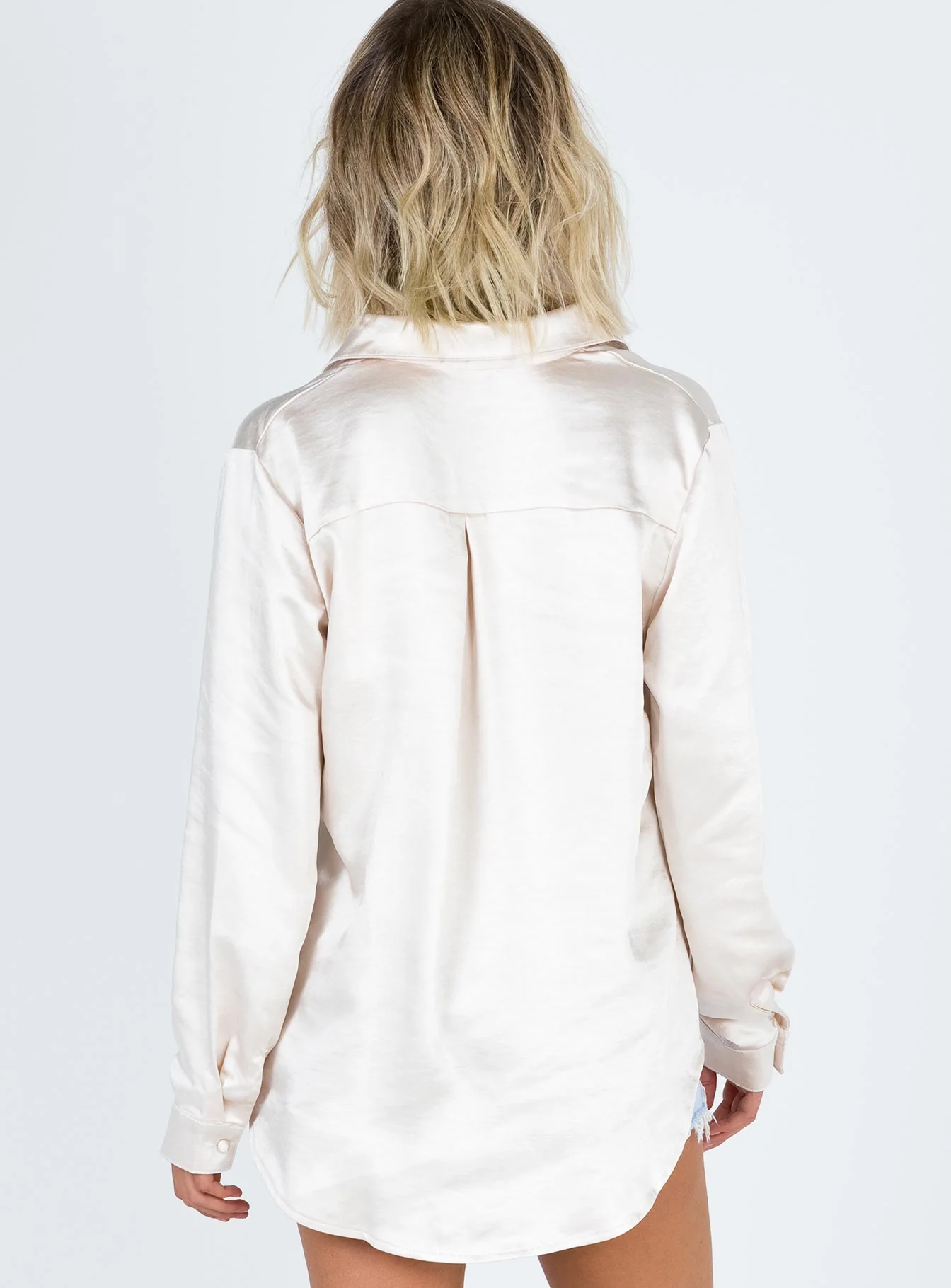 Vintage Vibes Shirt Champagne - Image 5