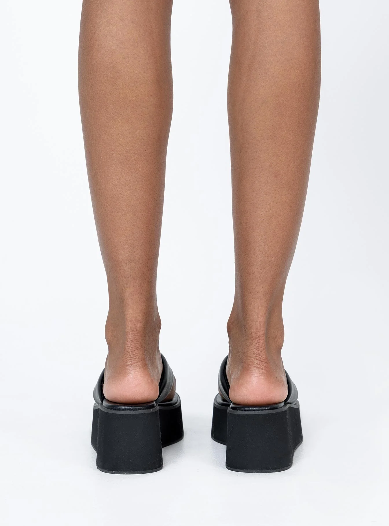 Crawley Sandals Black - Image 4