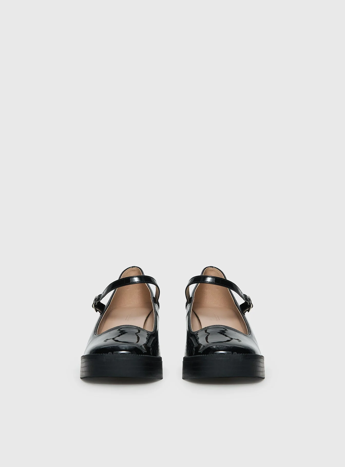 Regie Heels Black - Image 4