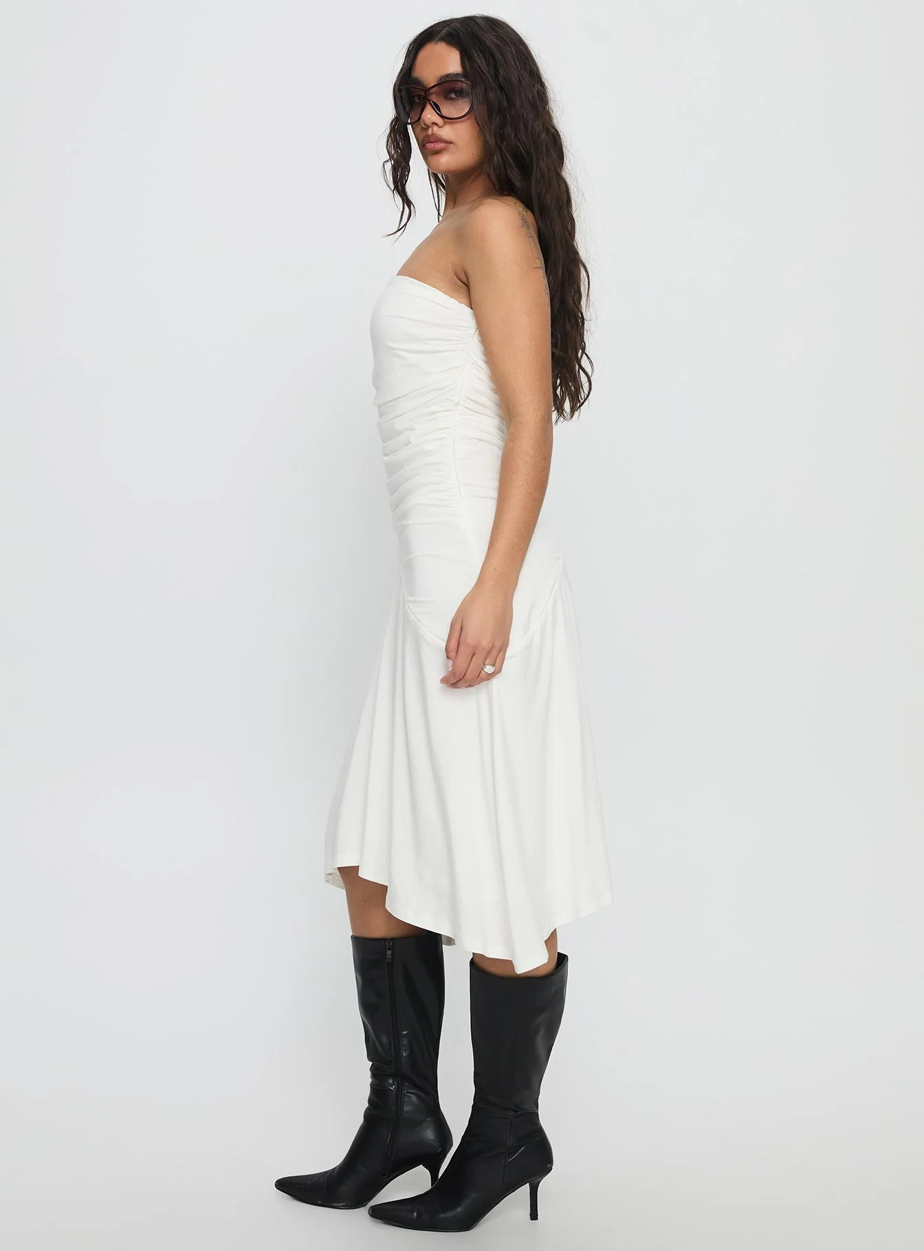 Rienna Strapless Asymmetrical Midi Dress White - Image 4