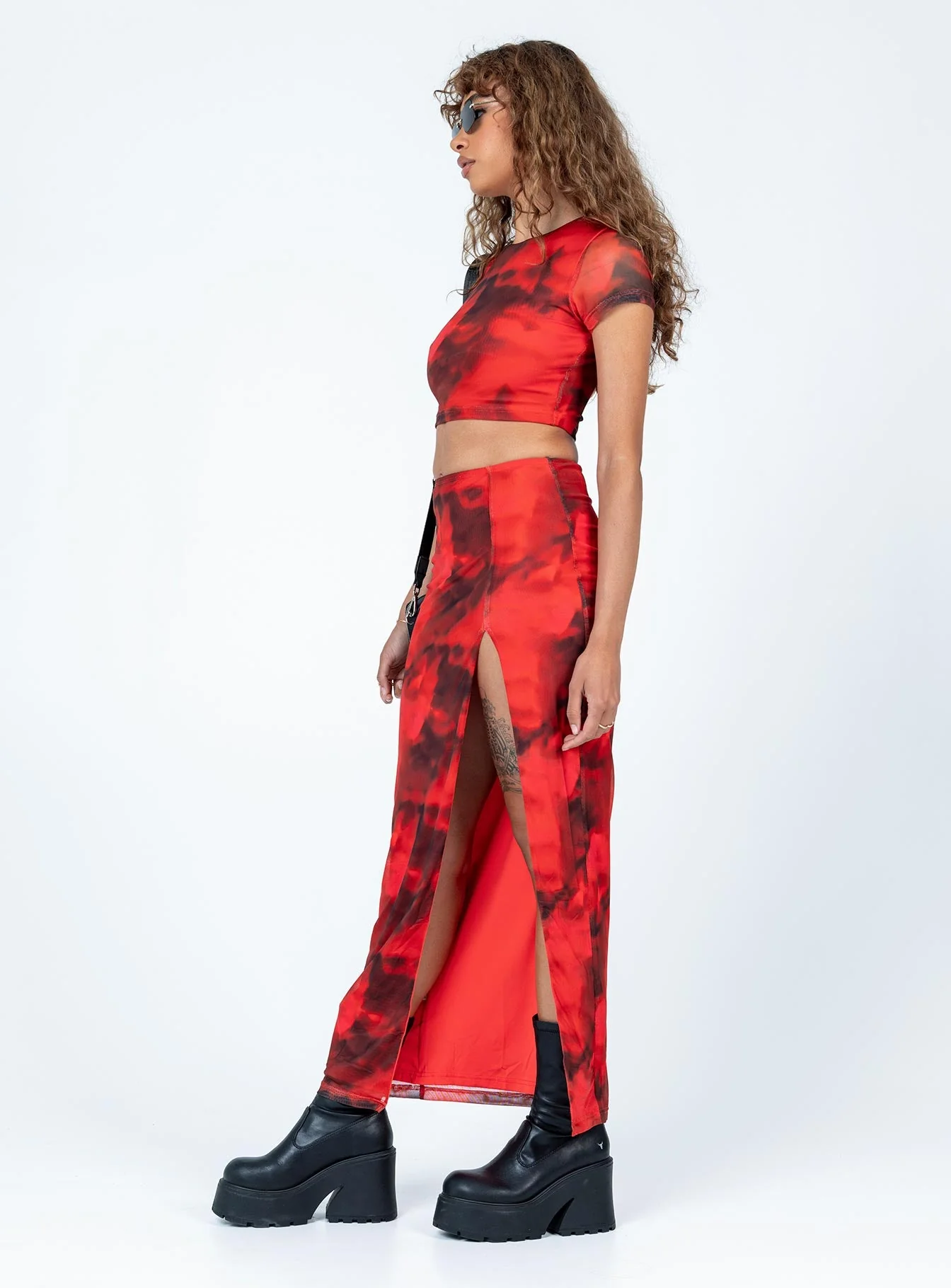 Rosie Mesh Set Red Multi - Image 4