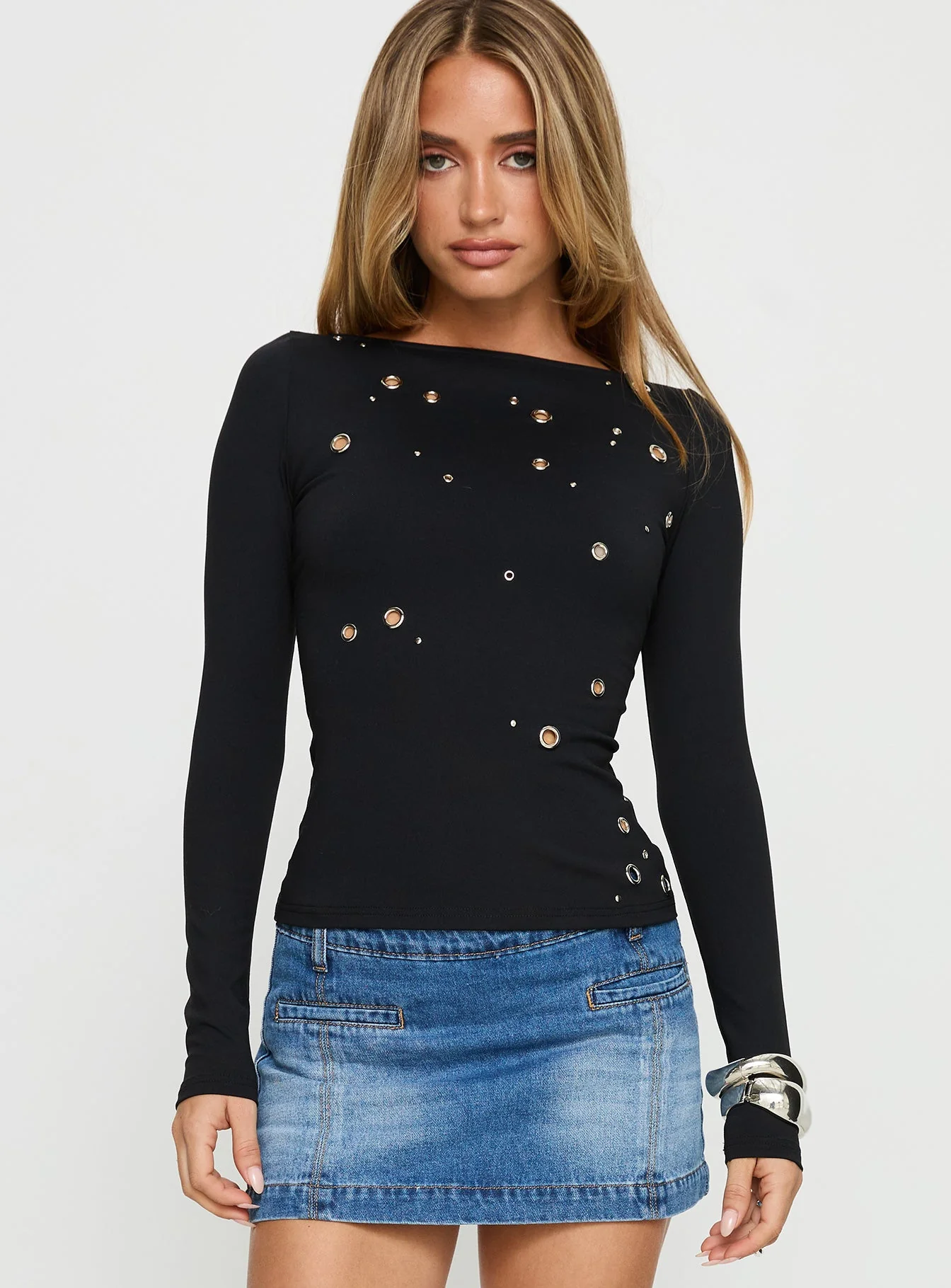 Ryka Long Sleeve Eyelet Top Black - Image 2