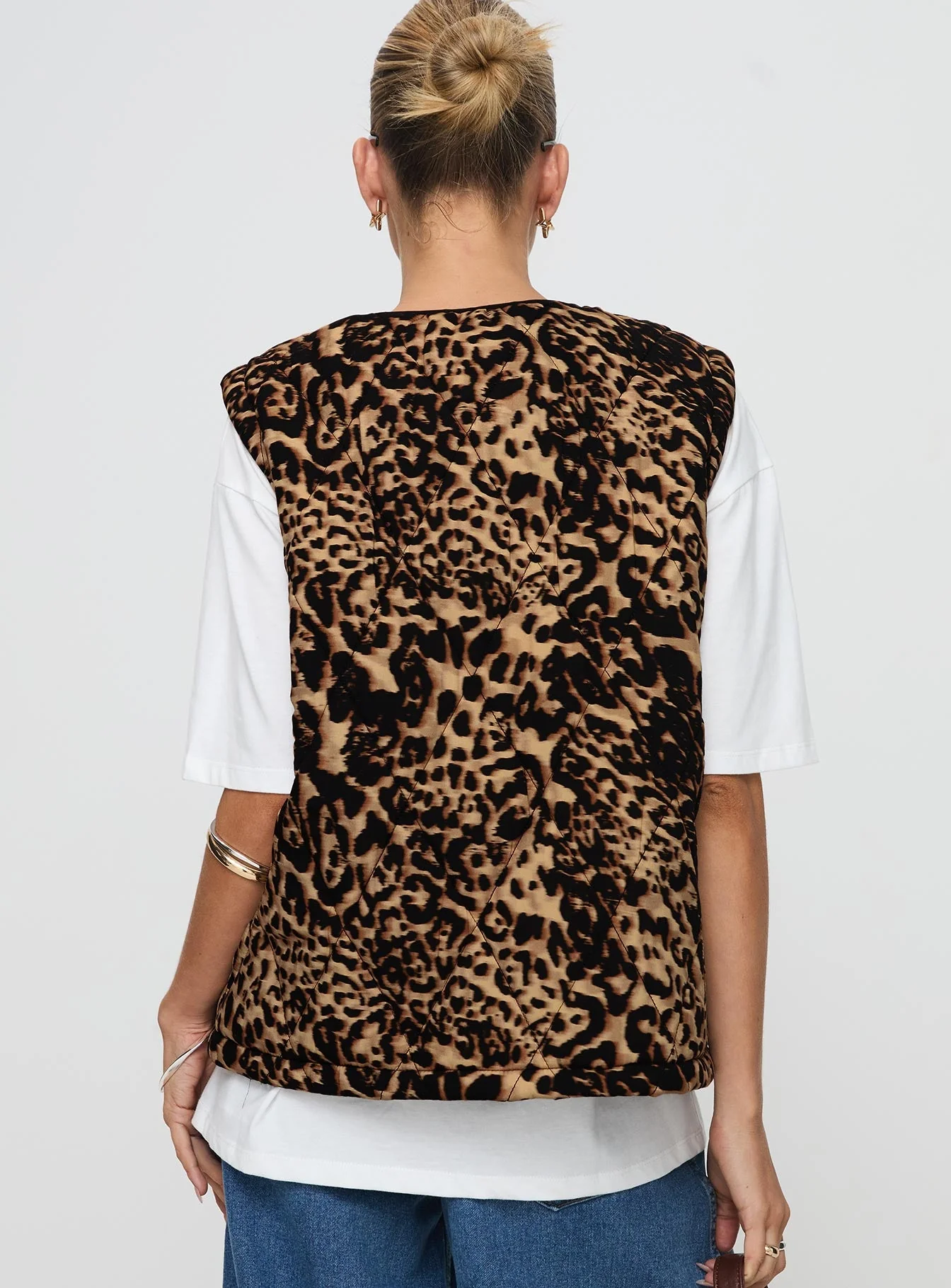 Samual Quilted Vest Leopard - Image 5