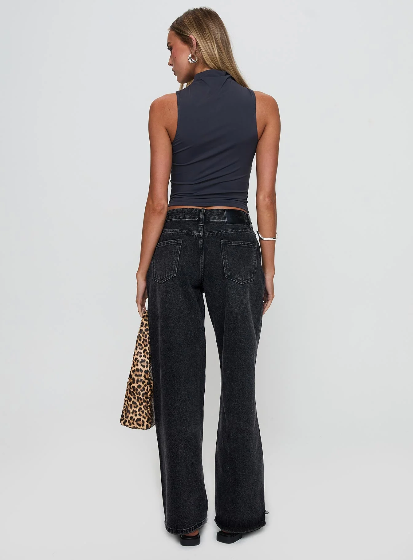Serenitia Mid Rise Straight Leg Jeans Washed Black Tall - Image 7