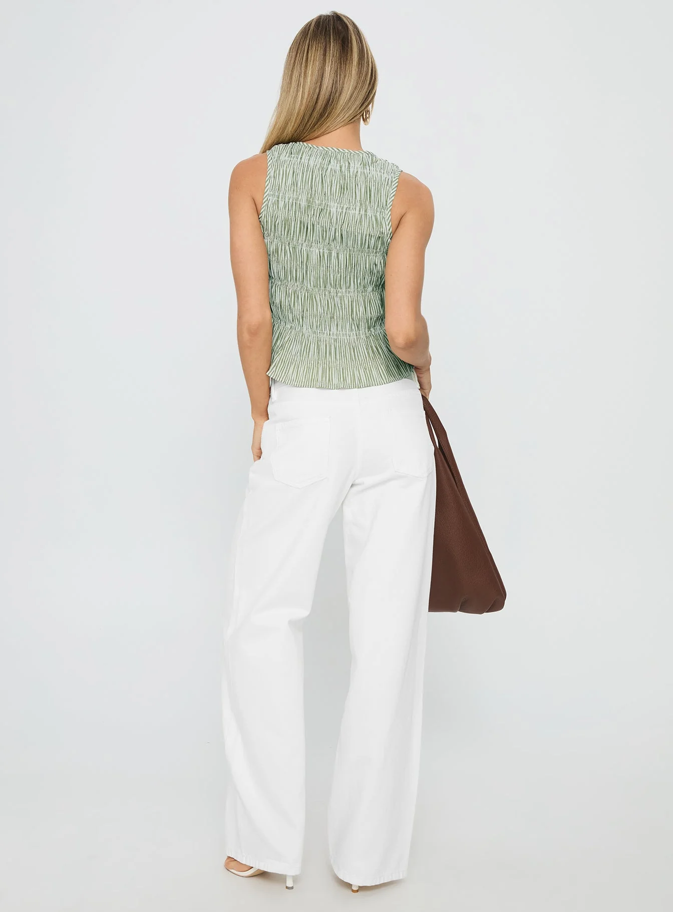 Serenitia Mid Rise Straight Leg Relaxed Jeans White Wash - Image 5