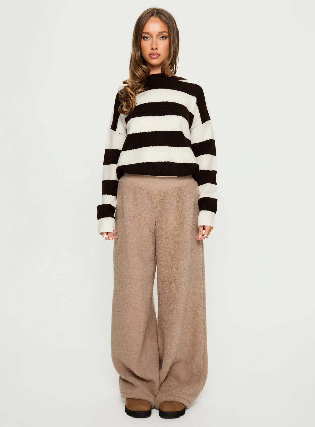 Siberia Fleece Track Pant Light Brown - Image 6