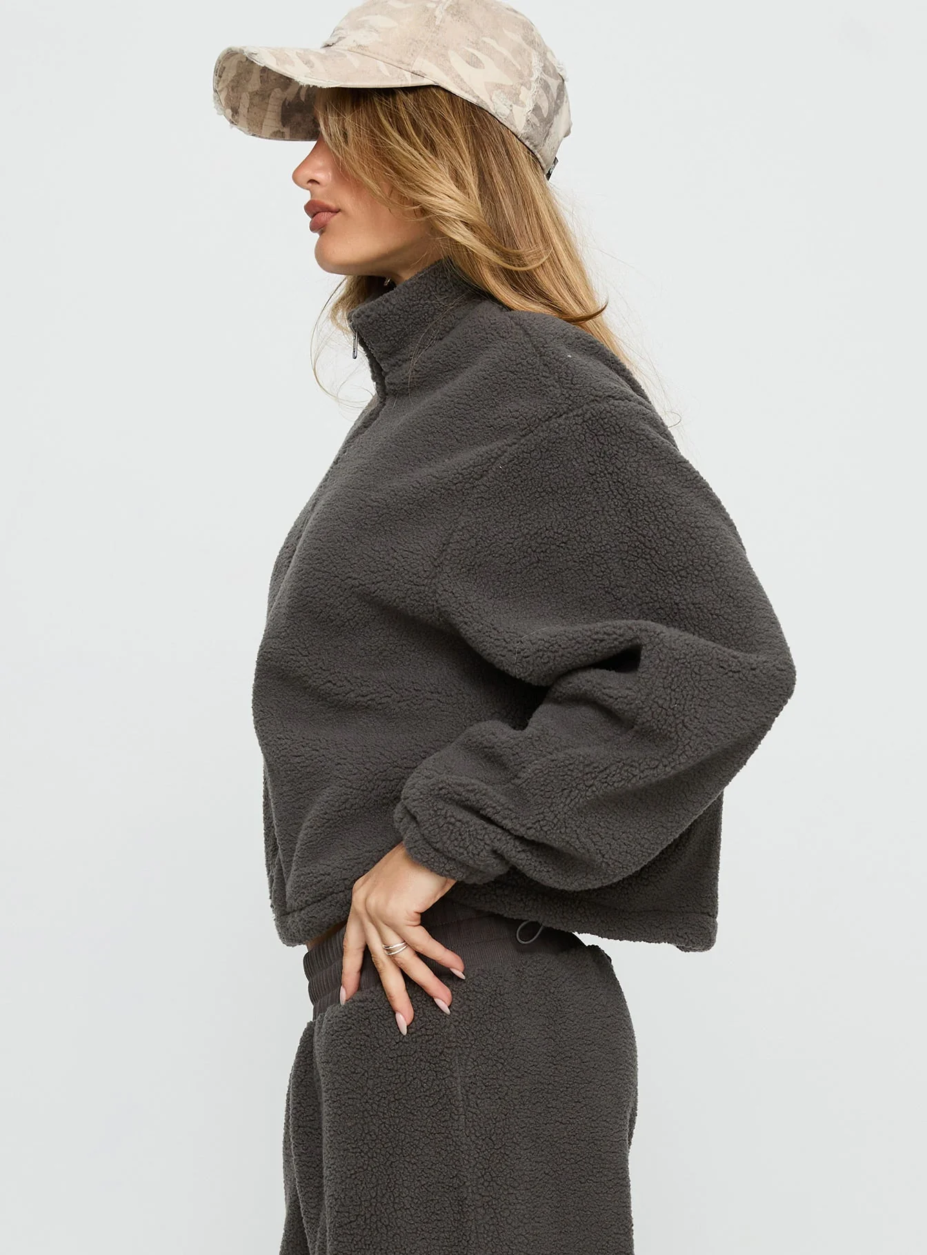 Siberia Fleece Zip Up Jumper Charcoal - Image 4