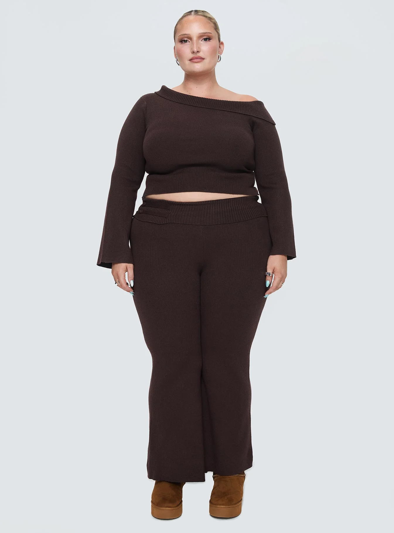 Sina Off The Shoulder Top Chocolate Curve - Image 7