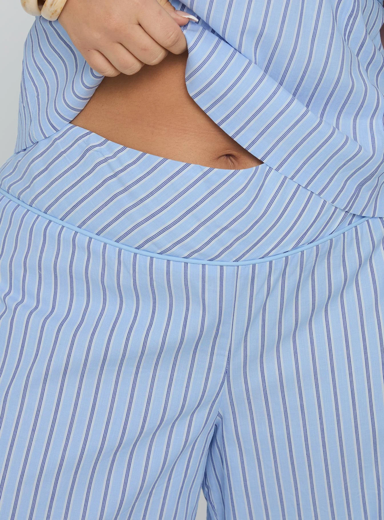 Sofea Mid Rise Pant Blue Stripe Curve - Image 6