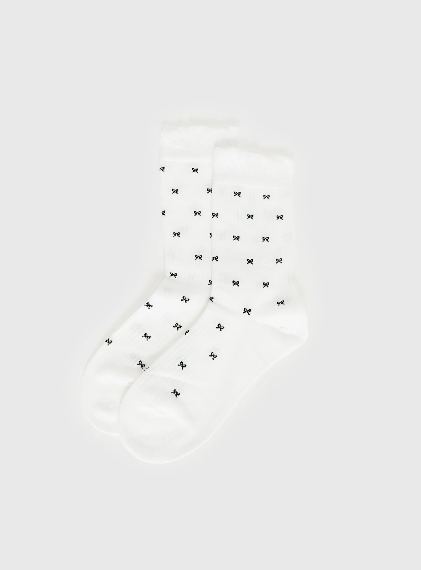 Soffie Frill Detail Bow Socks White - Image 2