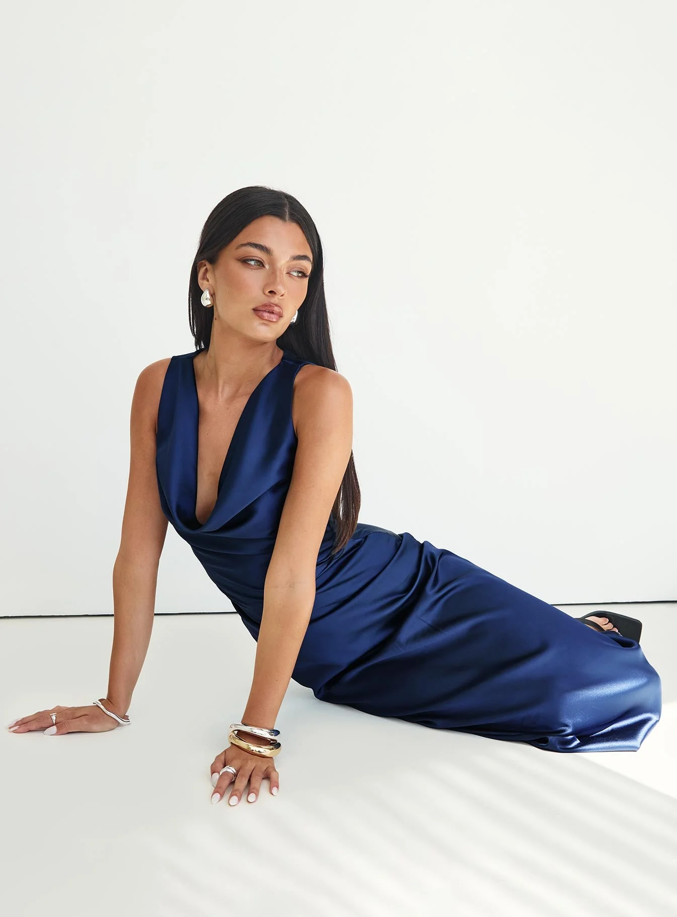 Soprano Plunge Maxi Dress Navy - Image 2