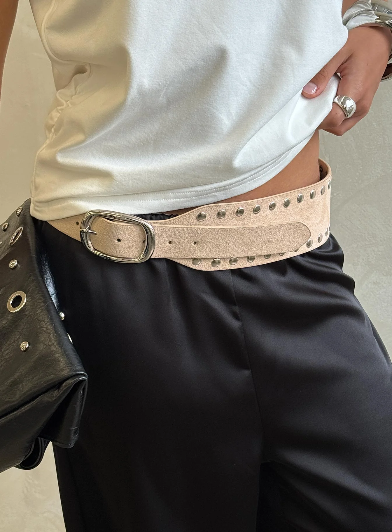 Spheres Stud Belt Beige / Silver - Image 5