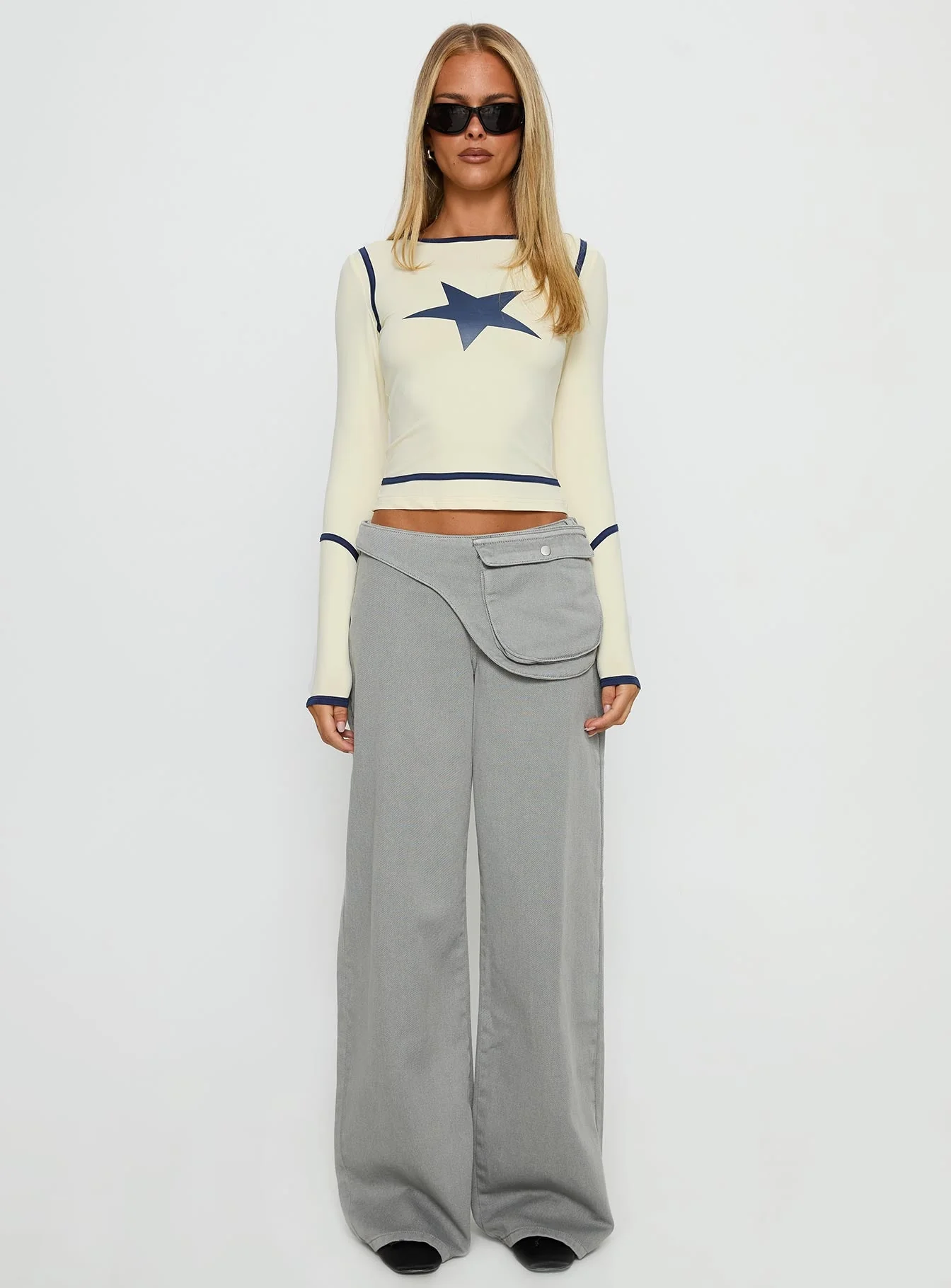 Starshot Long Sleeve Graphic Top Cream - Image 7