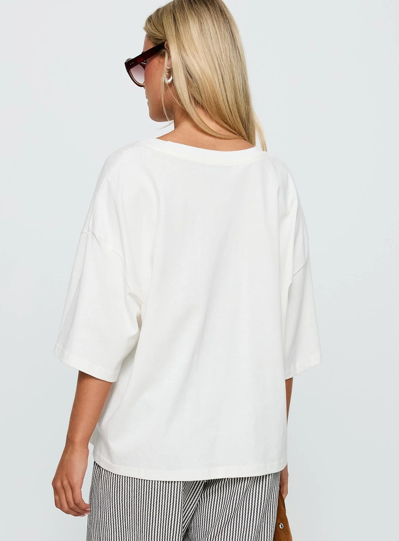 Stay Spicy Graphic Top White - Image 5