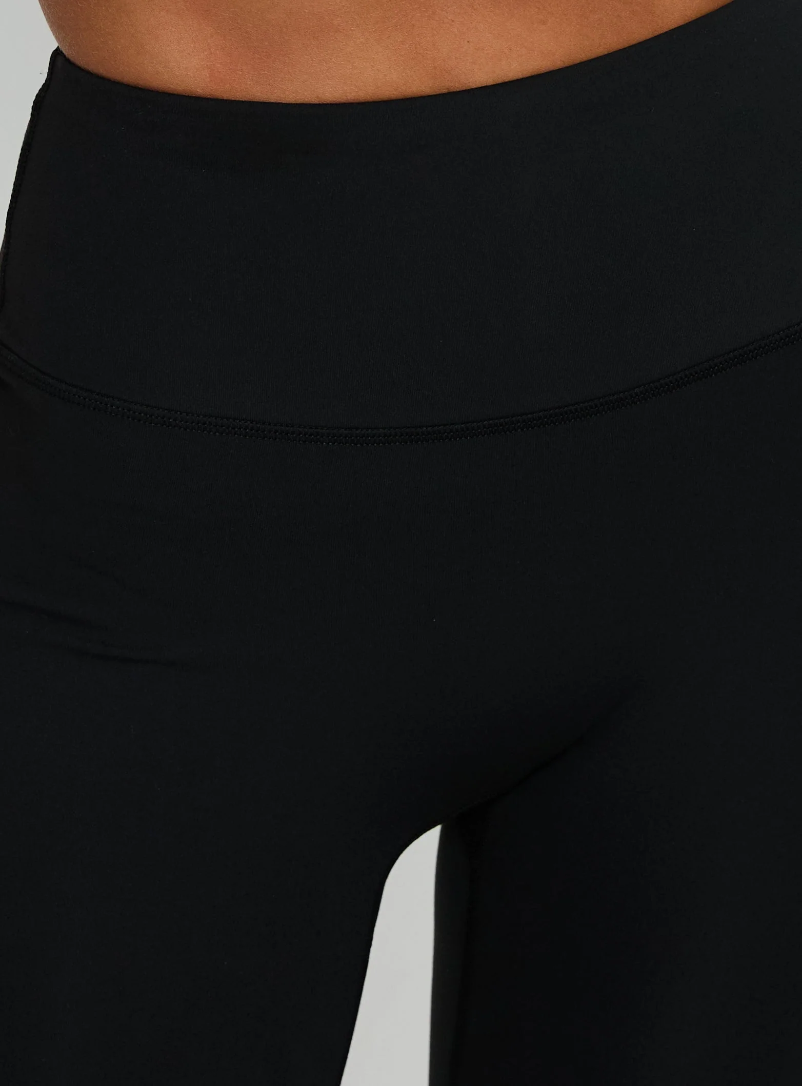 Stride Active Invisible Scrunch Leggings Black - Image 6