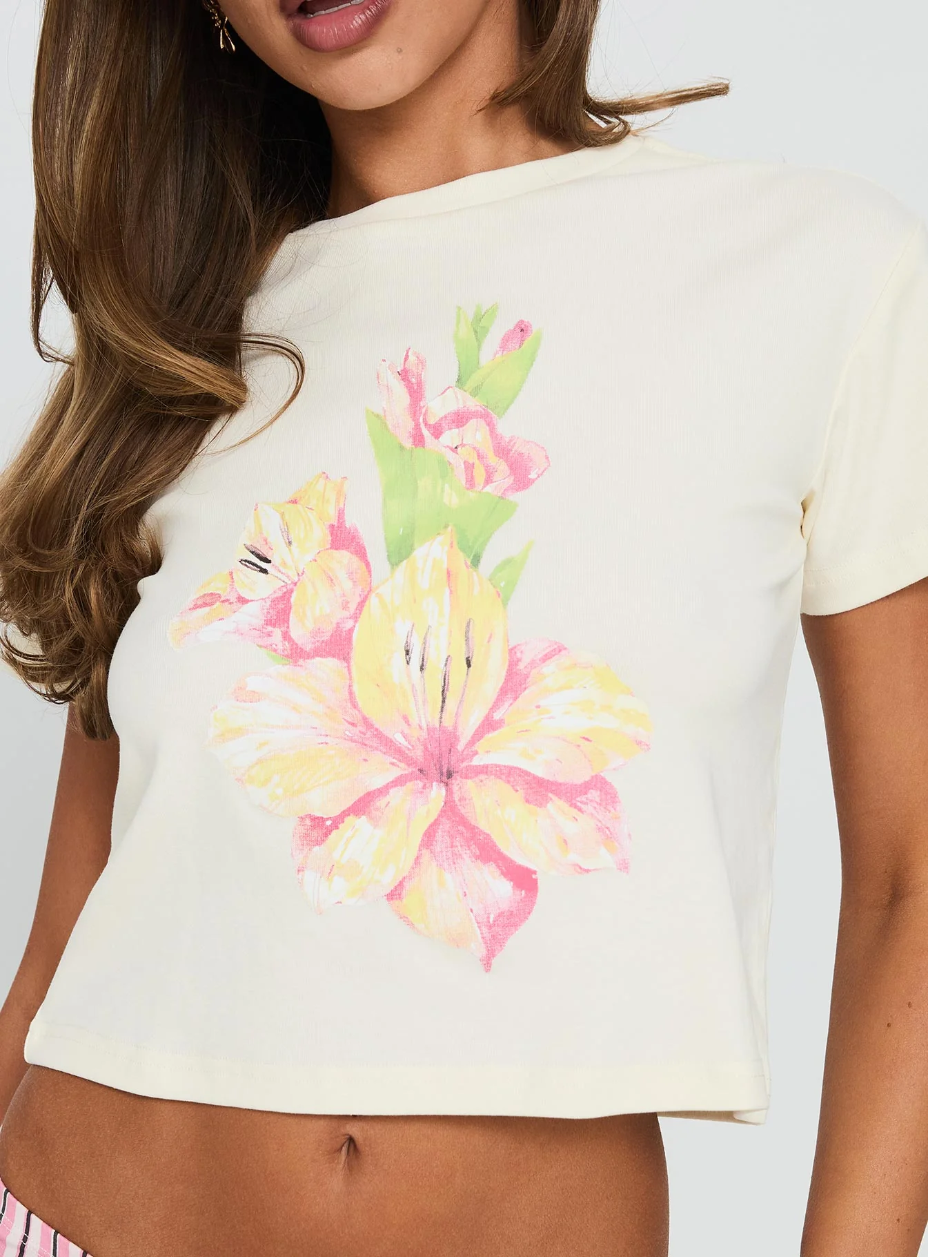 Sunday Flowers Graphic Top Cream - Image 5