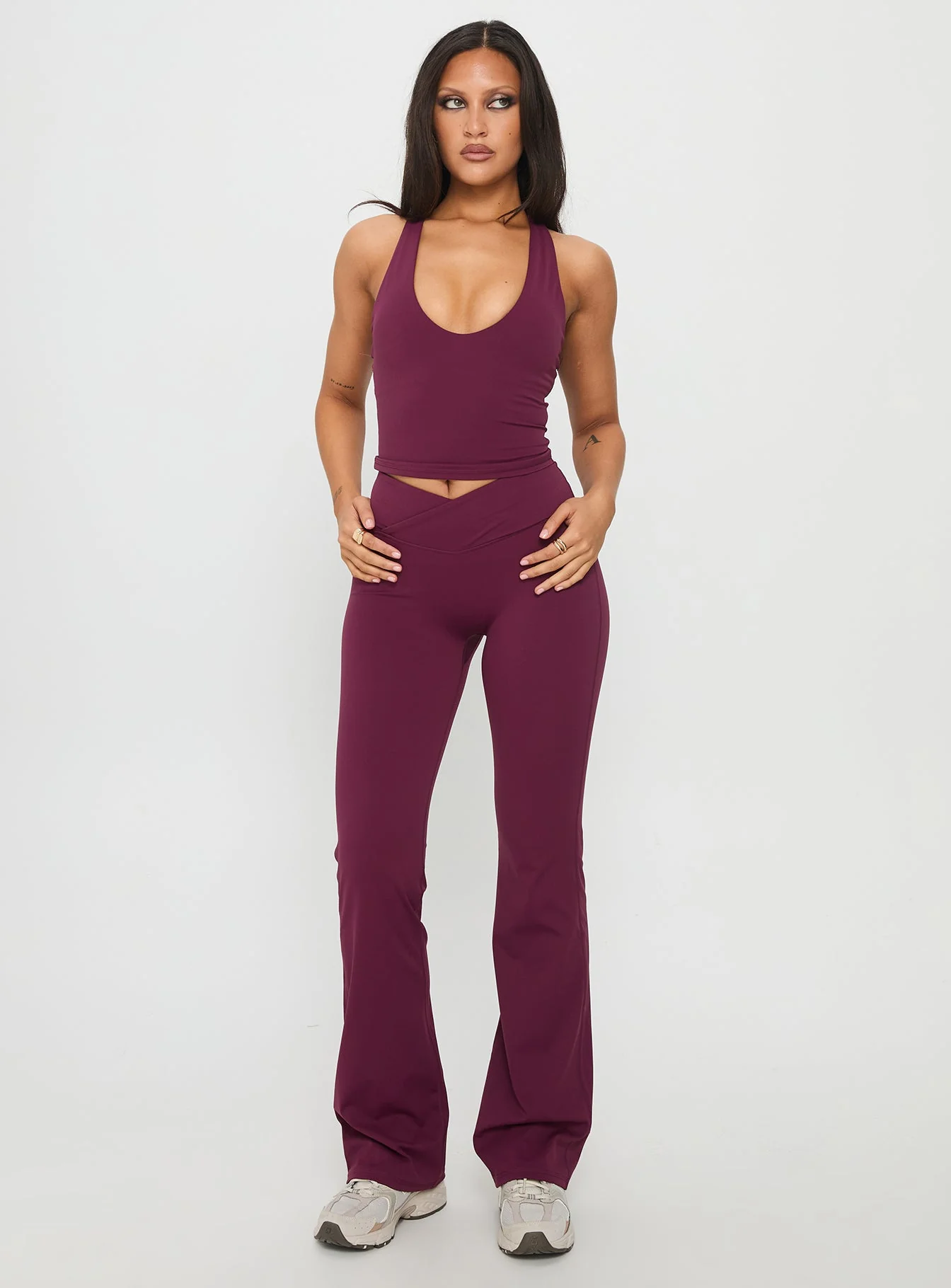 Sunday Session Active Flare Leg Pant Plum - Image 3