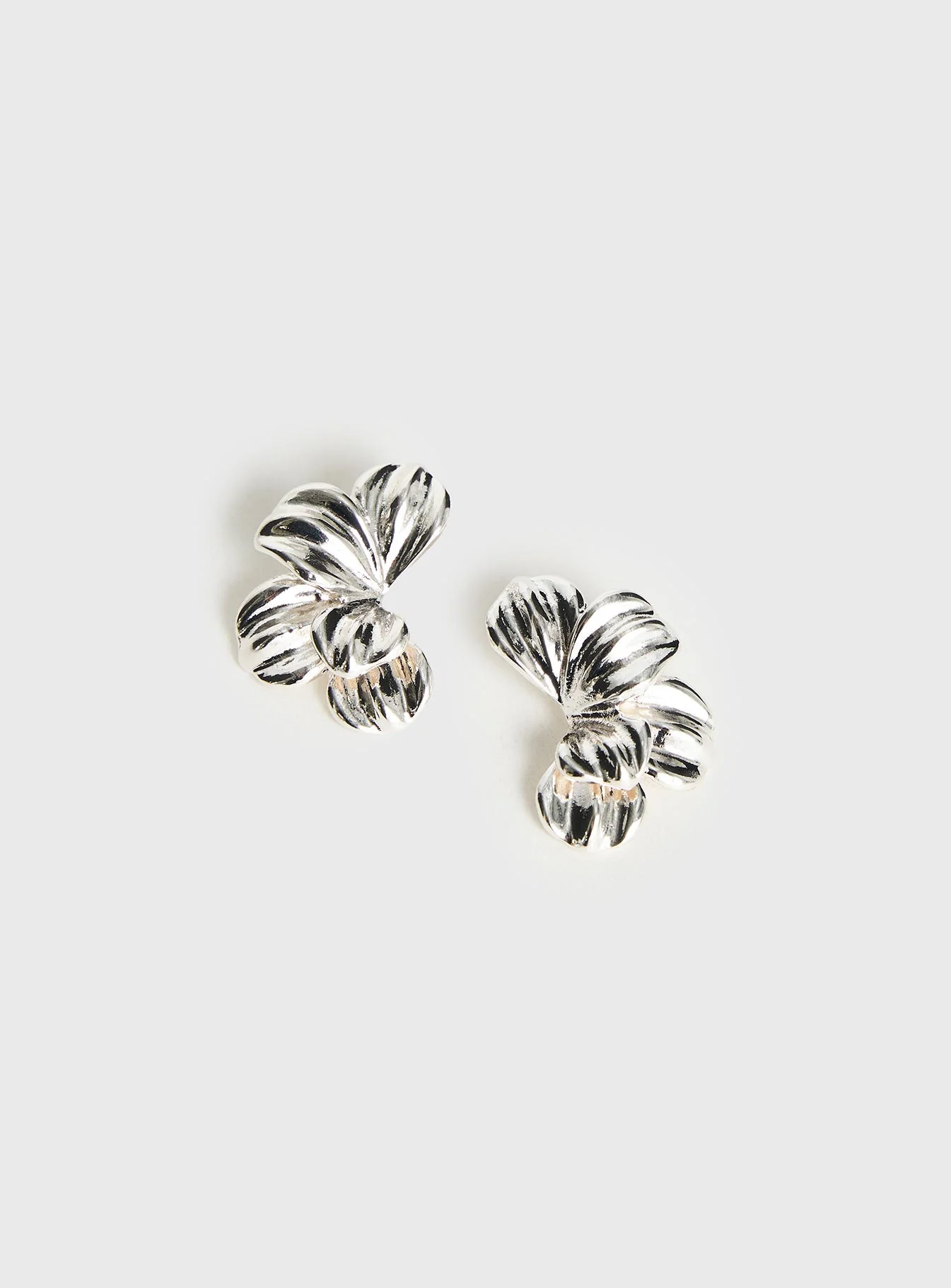 Sweet Deal Earrings Silver - Image 3