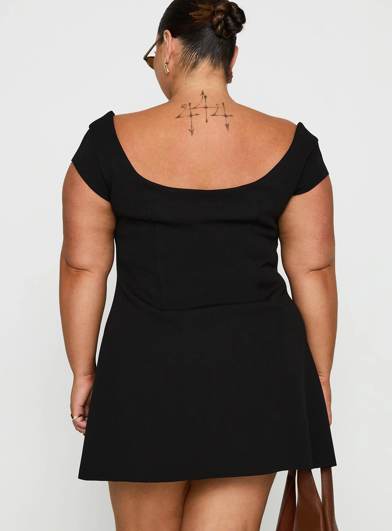 Sylvette Mini Dress Black Curve - Image 5