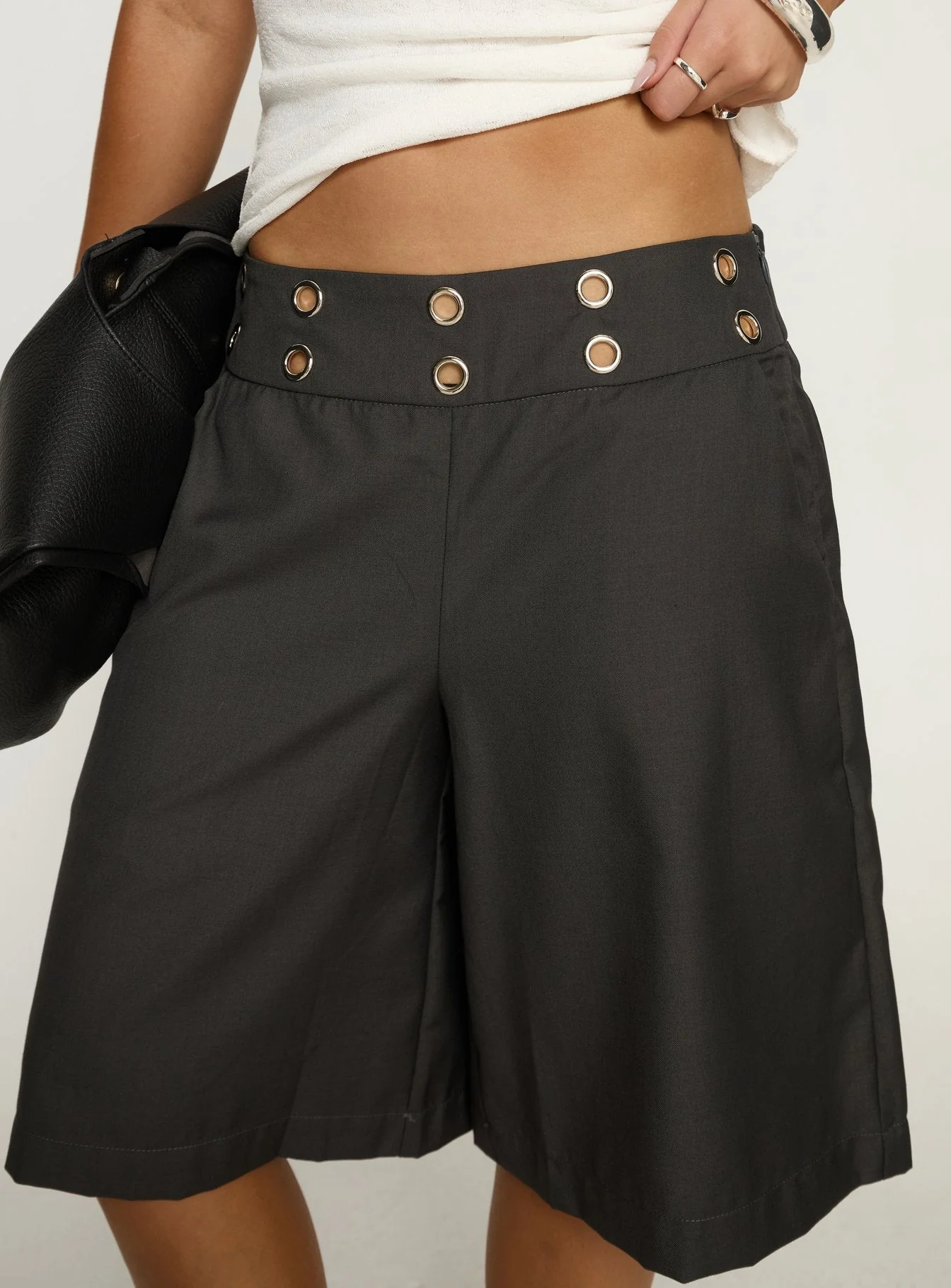 Teza Eyelet Jorts Grey - Image 6