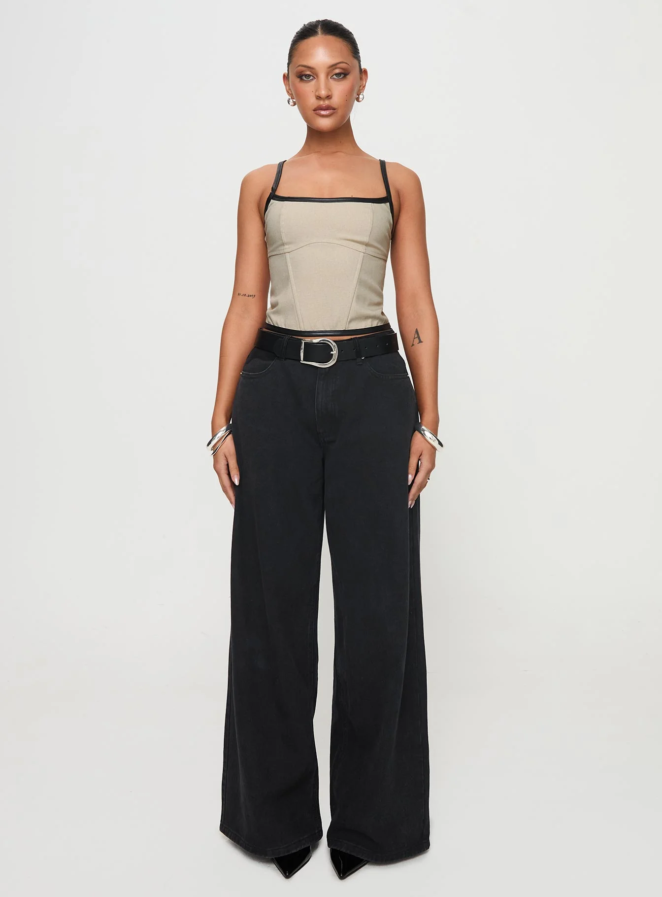 Thalorien Top Beige - Image 7