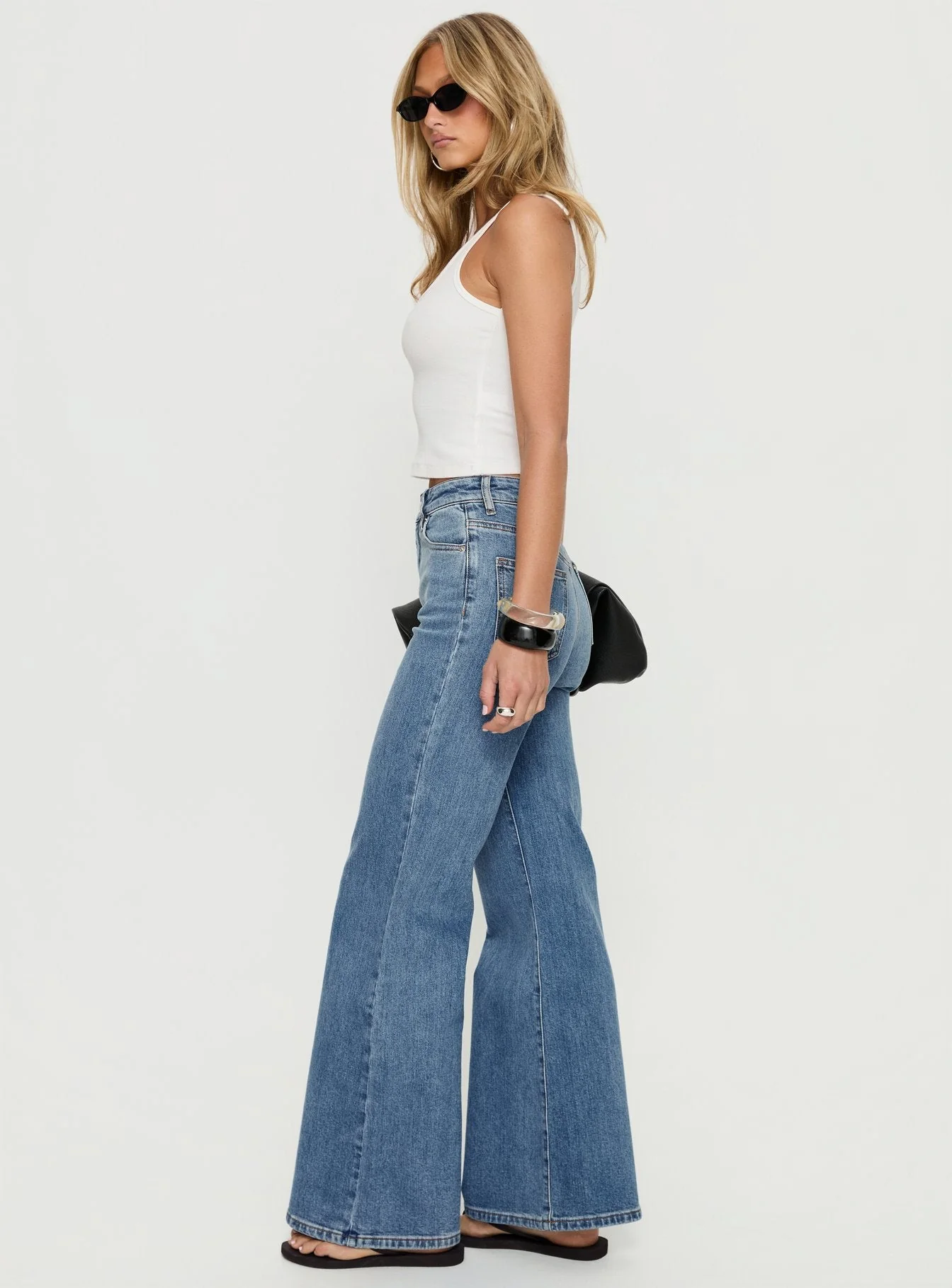 Thearlie High Rise Flared Jeans Mid Blue Wash - Image 3