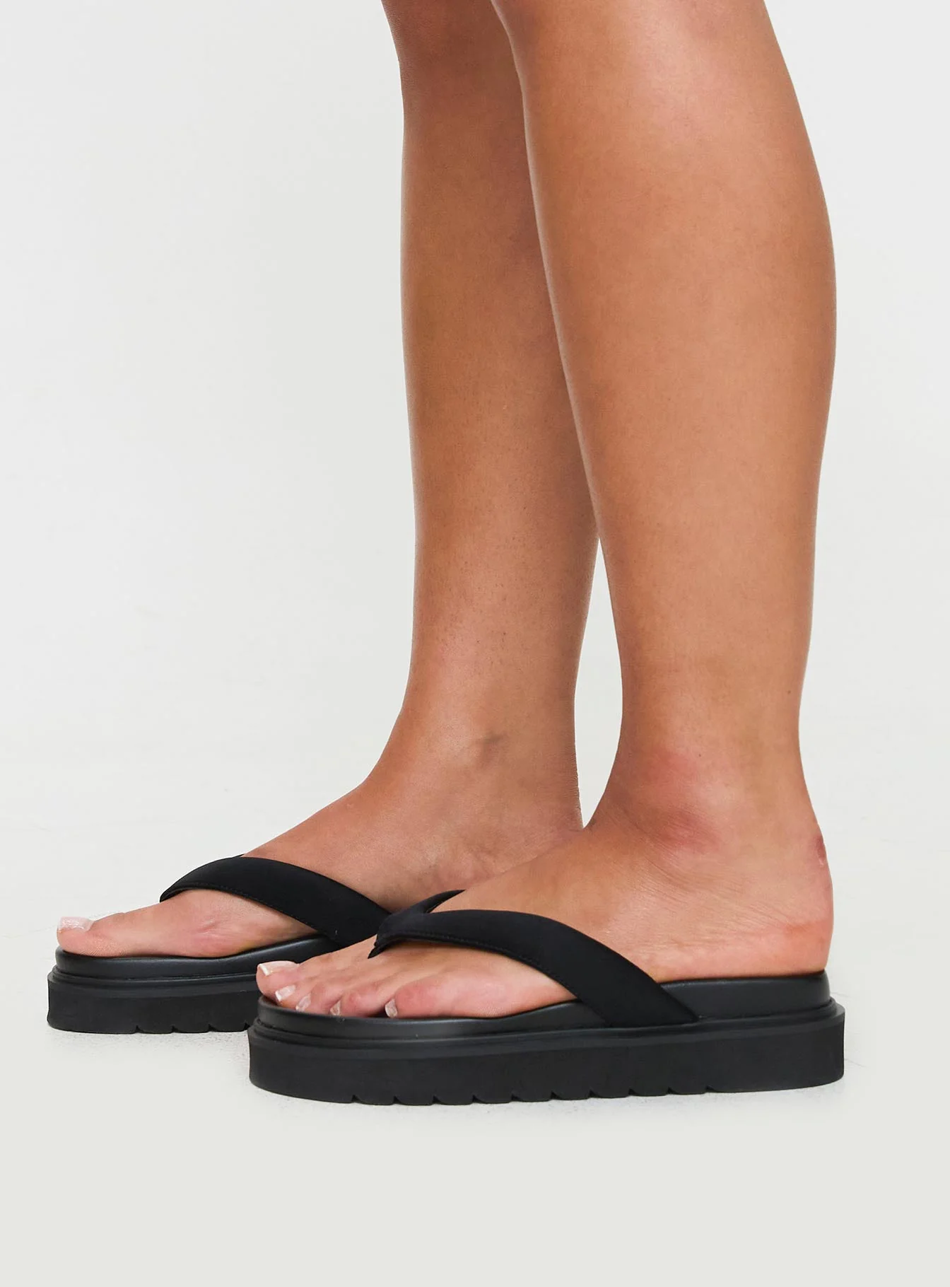 Therapy Vaycay Flats Black - Image 3